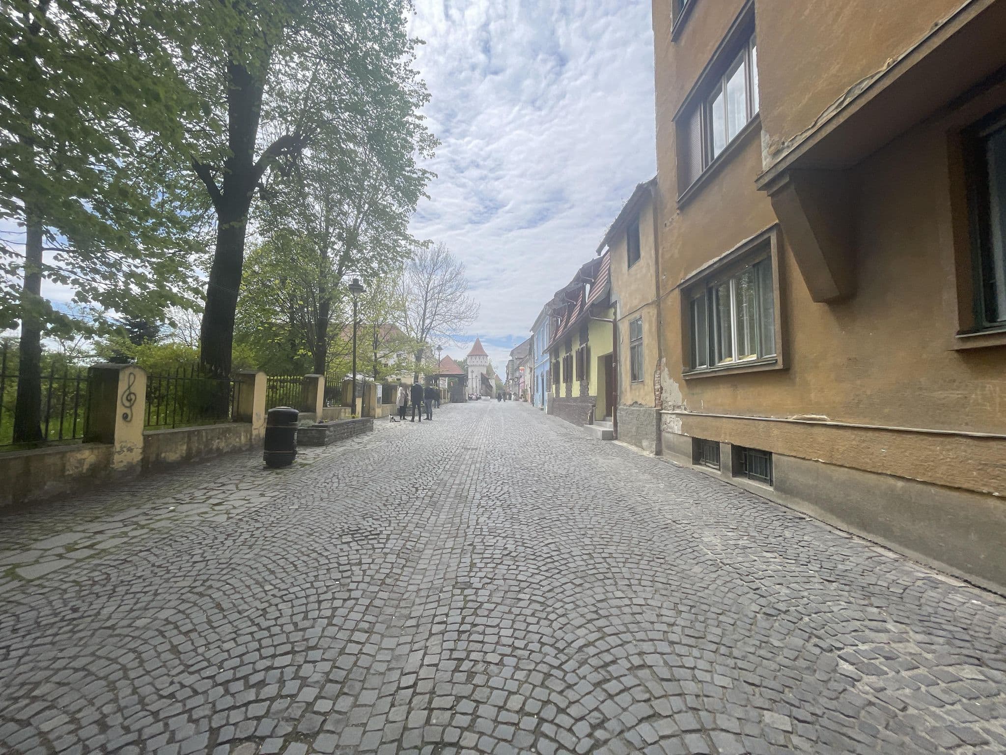 Street view near Flying Time Hostel, Sibiu — © trojalexe (CC BY-SA · Mapillary)