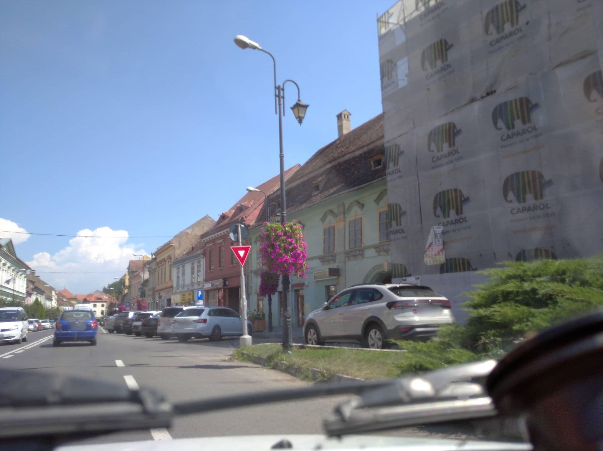 Street view near Central Boutique Apartments, Sighișoara — © grozsa11 (CC BY-SA · Mapillary)