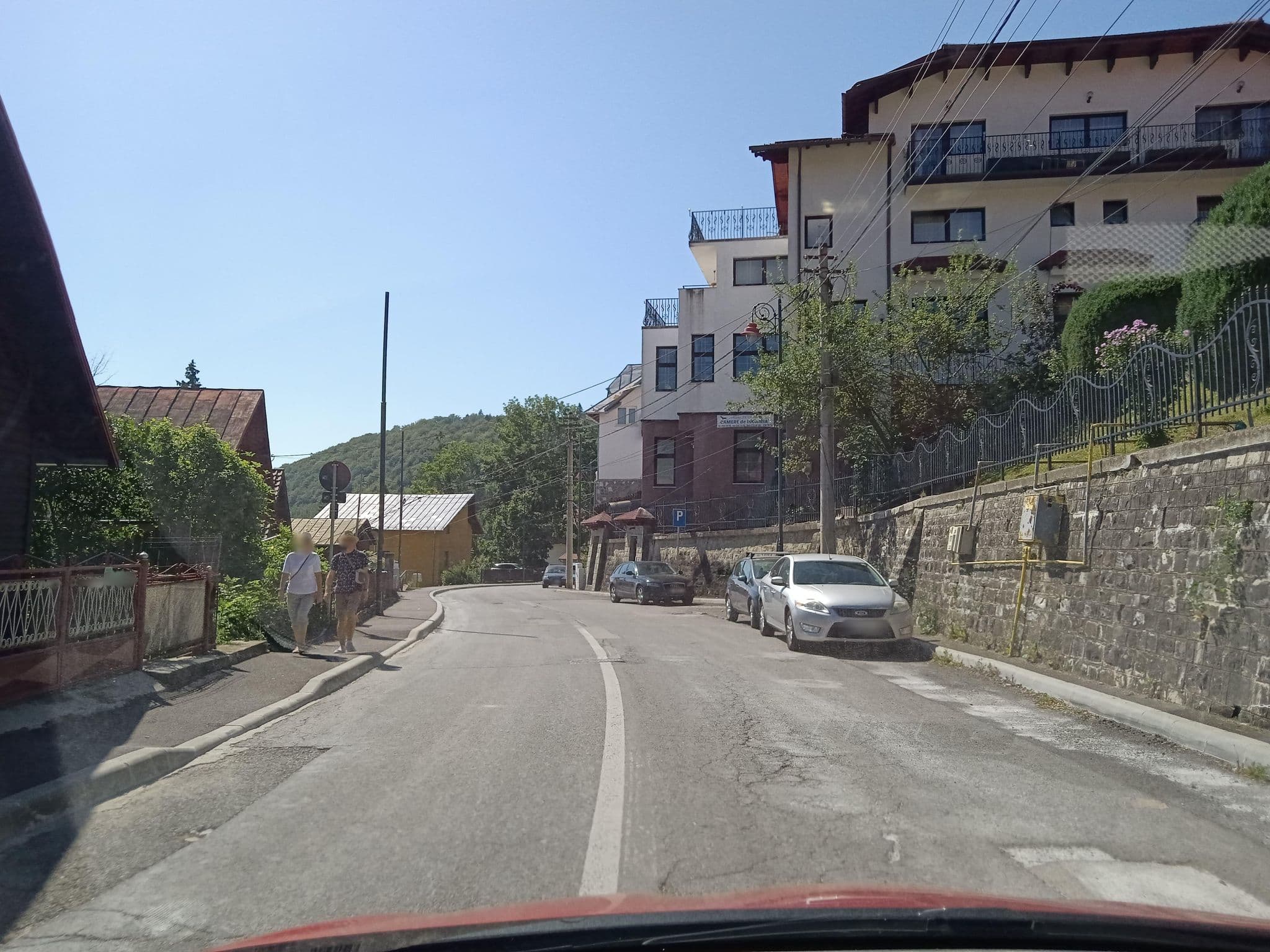 Street view near Vila Gabriel, Sinaia — © nglf (CC BY-SA · Mapillary)