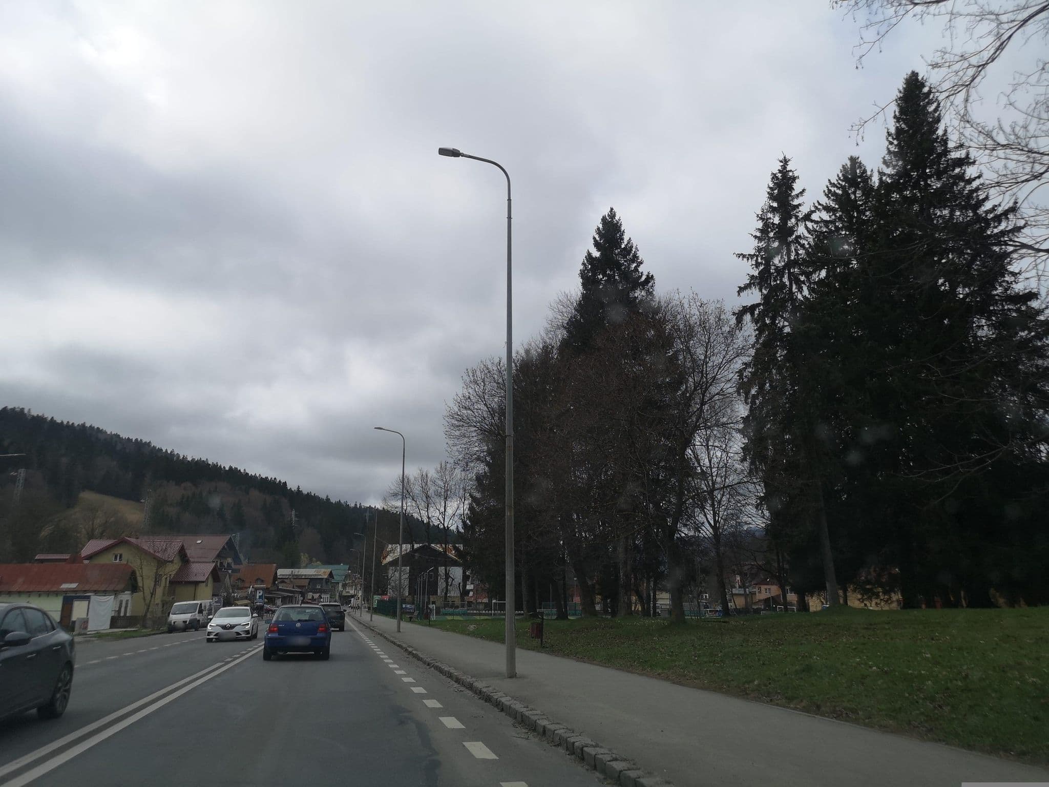 Street view near Edelweiss Hotel Predeal, Predeal — © moon4 (CC BY-SA · Mapillary)