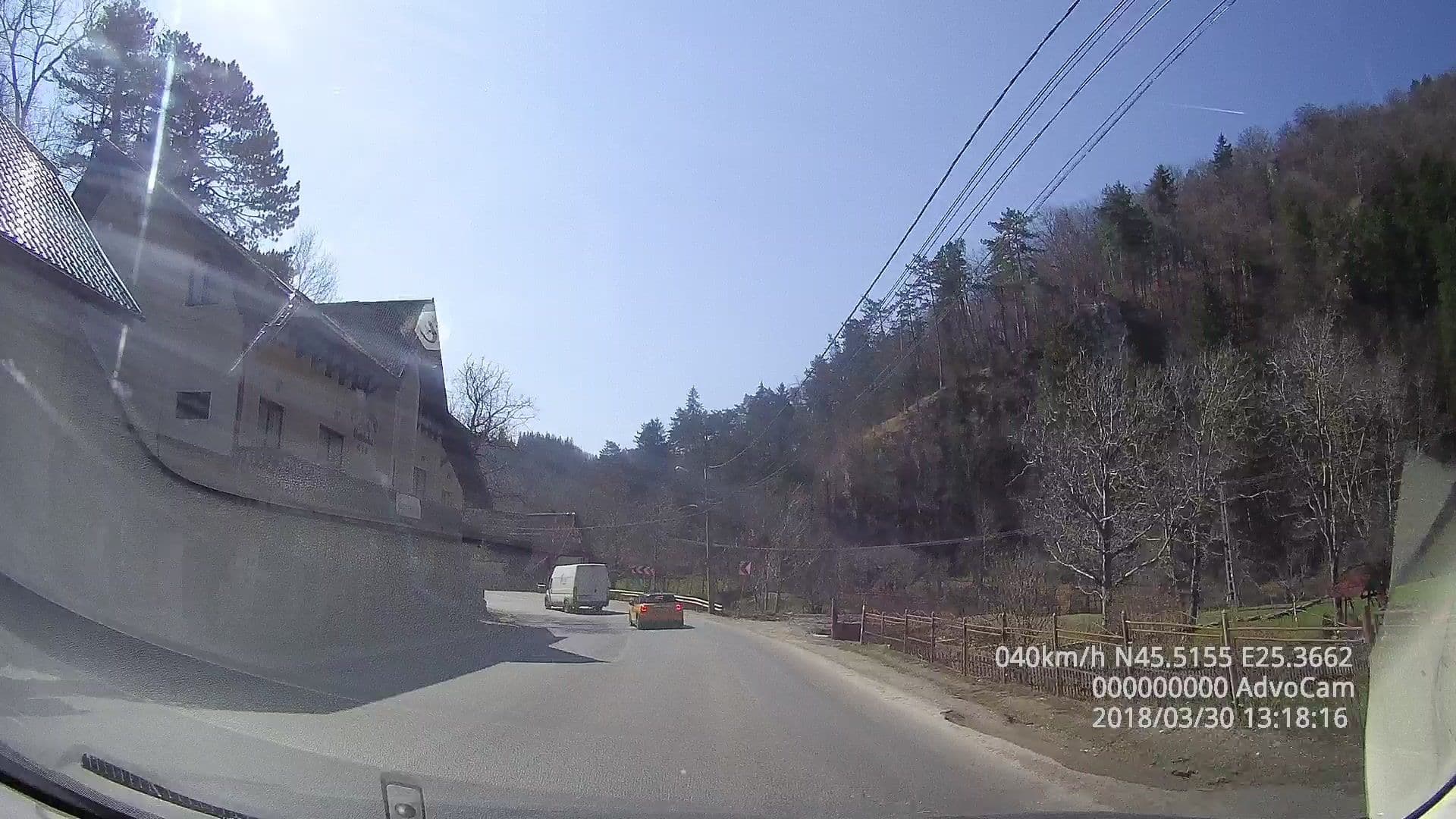Street view near Vila Krista, Bran — © tavi (CC BY-SA · Mapillary)