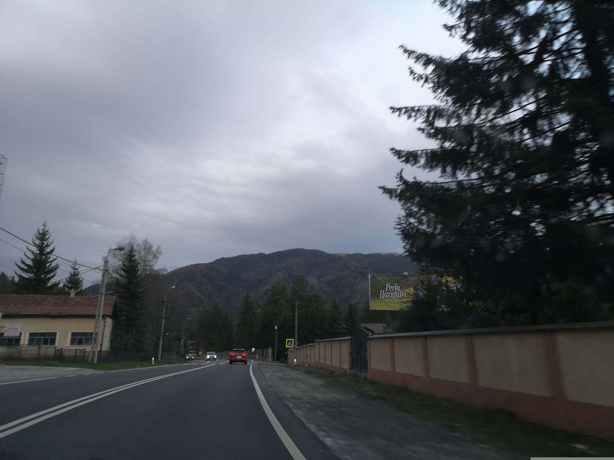 Street view near Pensiunea Gil, Predeal — © moon4 (CC BY-SA · Mapillary)