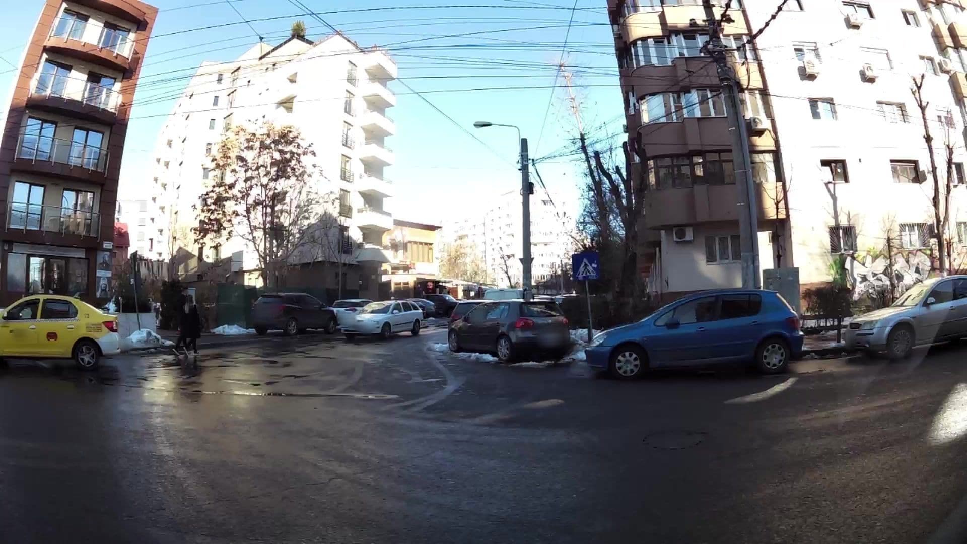 Street view near Byblov, Bucharest — © kaartcam (CC BY-SA · Mapillary)