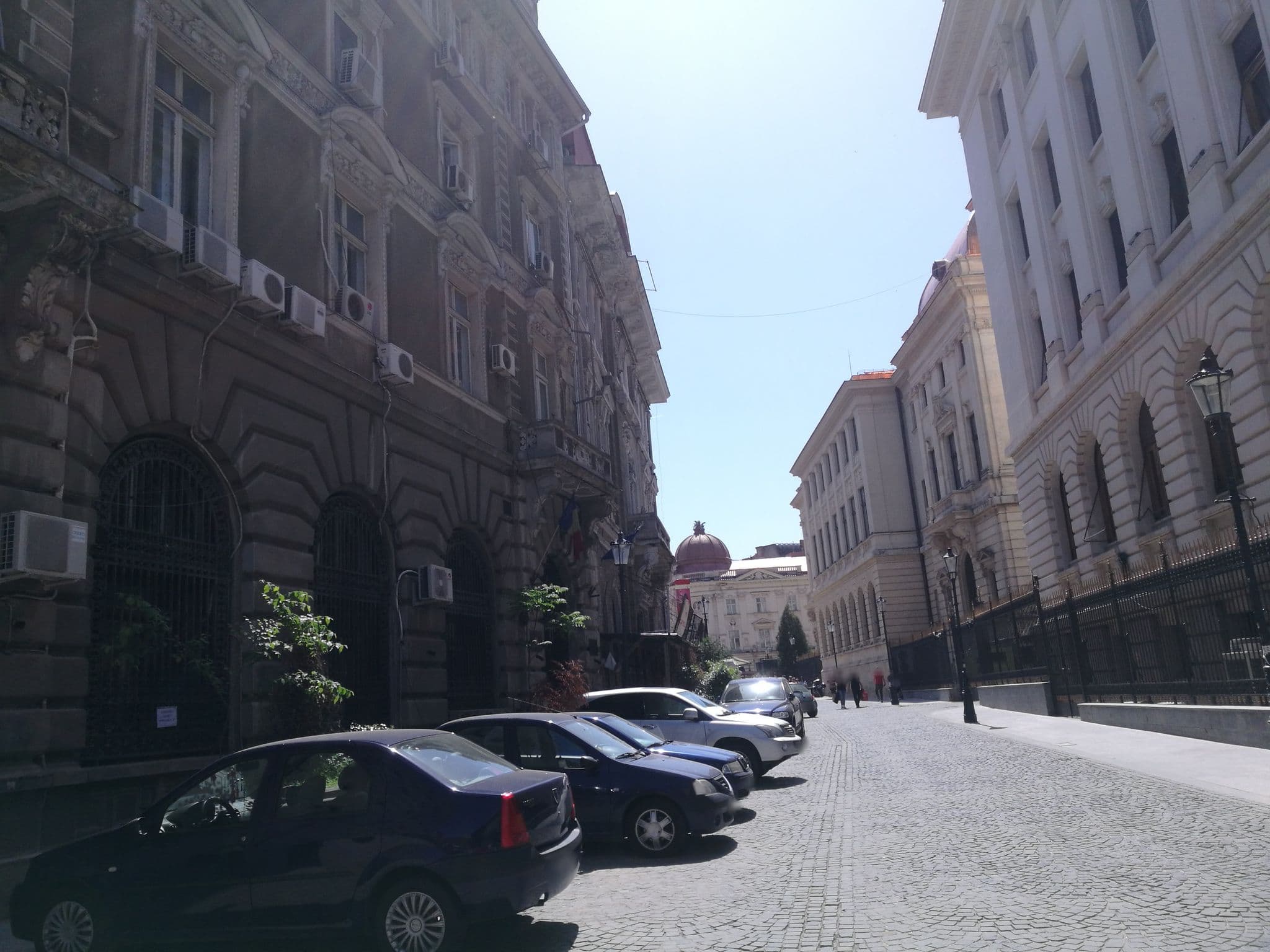 Street view near room 426, Bucharest — © rsandu (CC BY-SA · Mapillary)