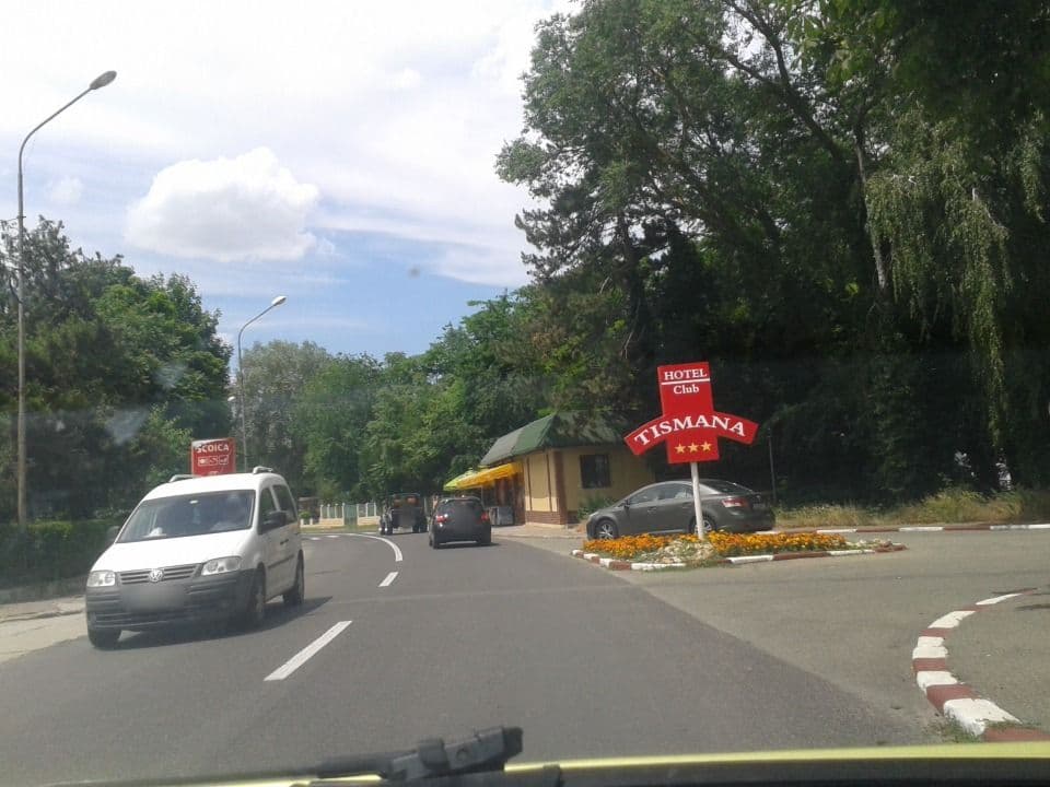 Street view near Piscină Scoica, Mangalia — © pepenova (CC BY-SA · Mapillary)