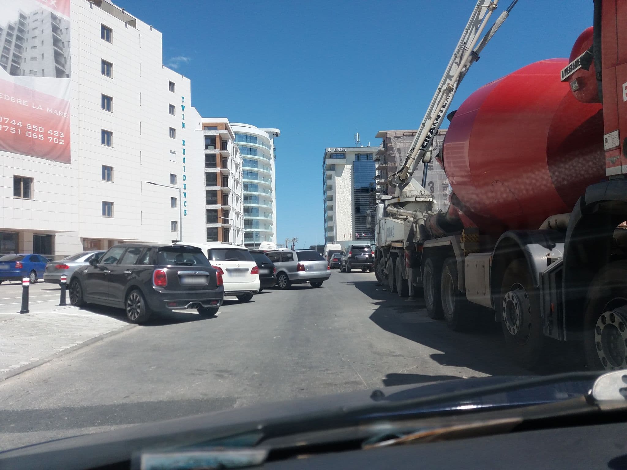 Street view near Hotel Stavros, Mamaia-Sat — © viorel (CC BY-SA · Mapillary)