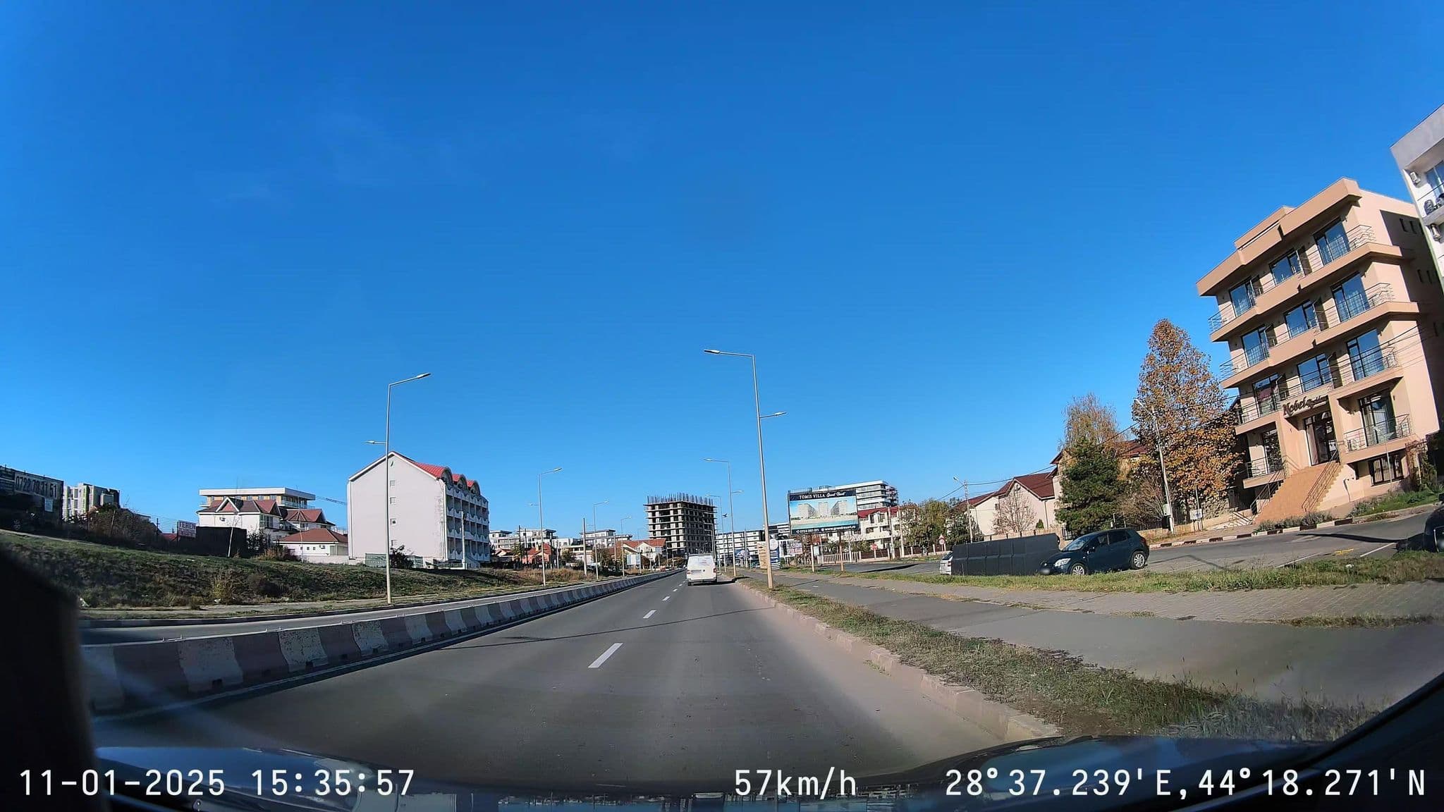 Street view near Nobel Residence, Mamaia-Sat — © edjone (CC BY-SA · Mapillary)