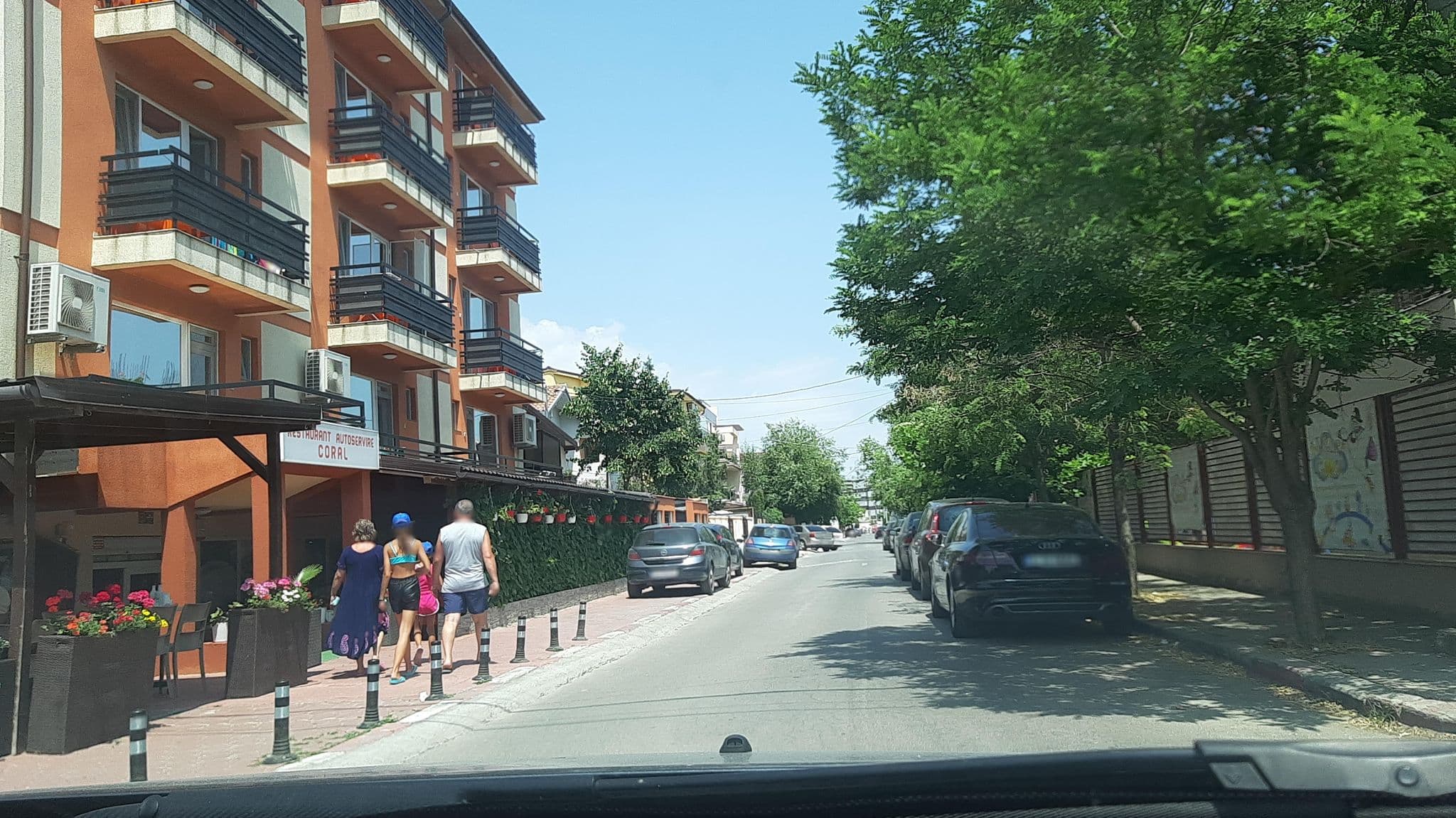 Street view near vila coral, Mamaia-Sat — © viorel (CC BY-SA · Mapillary)