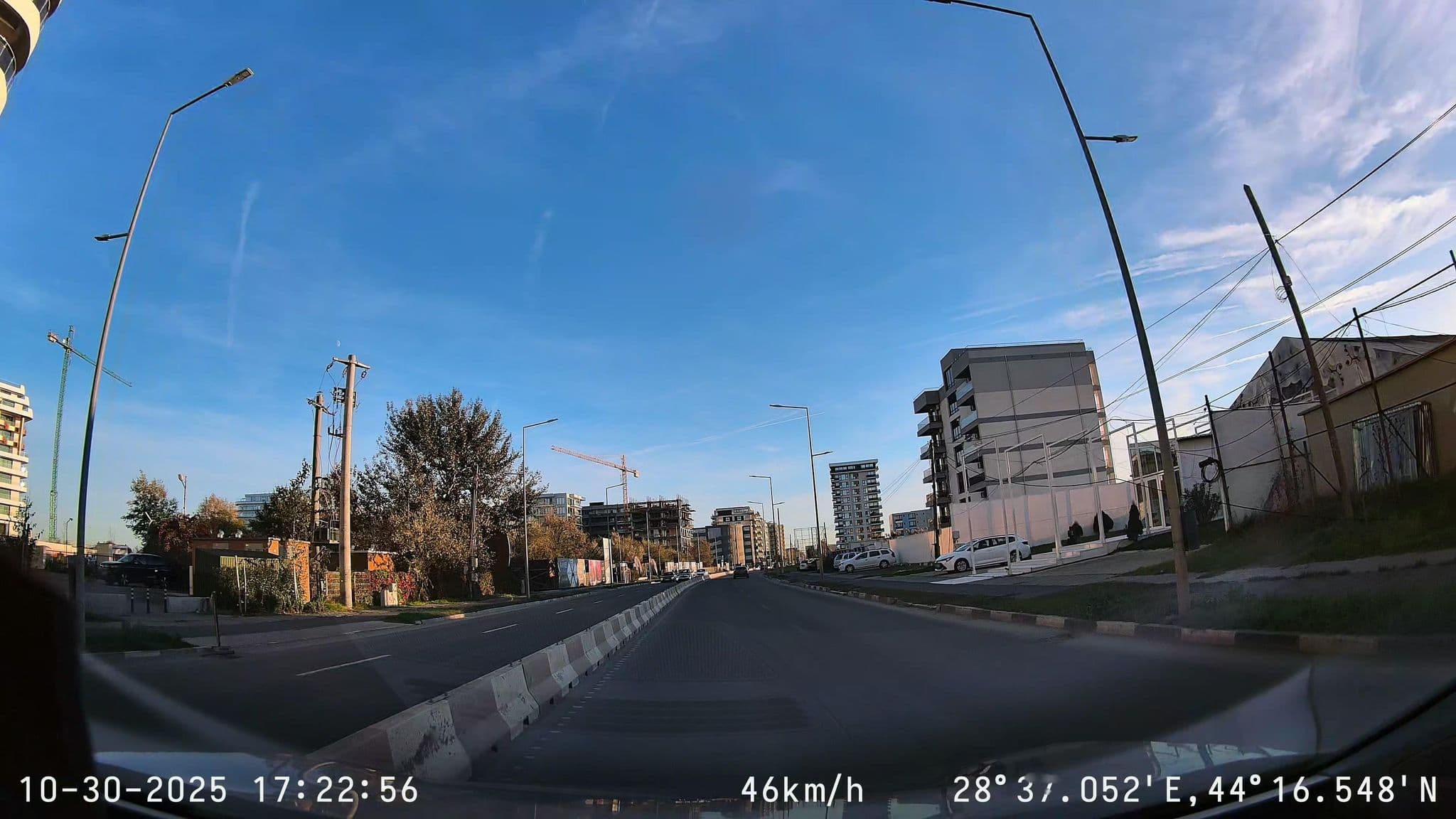Street view near Roapart, Mamaia-Sat — © edjone (CC BY-SA · Mapillary)