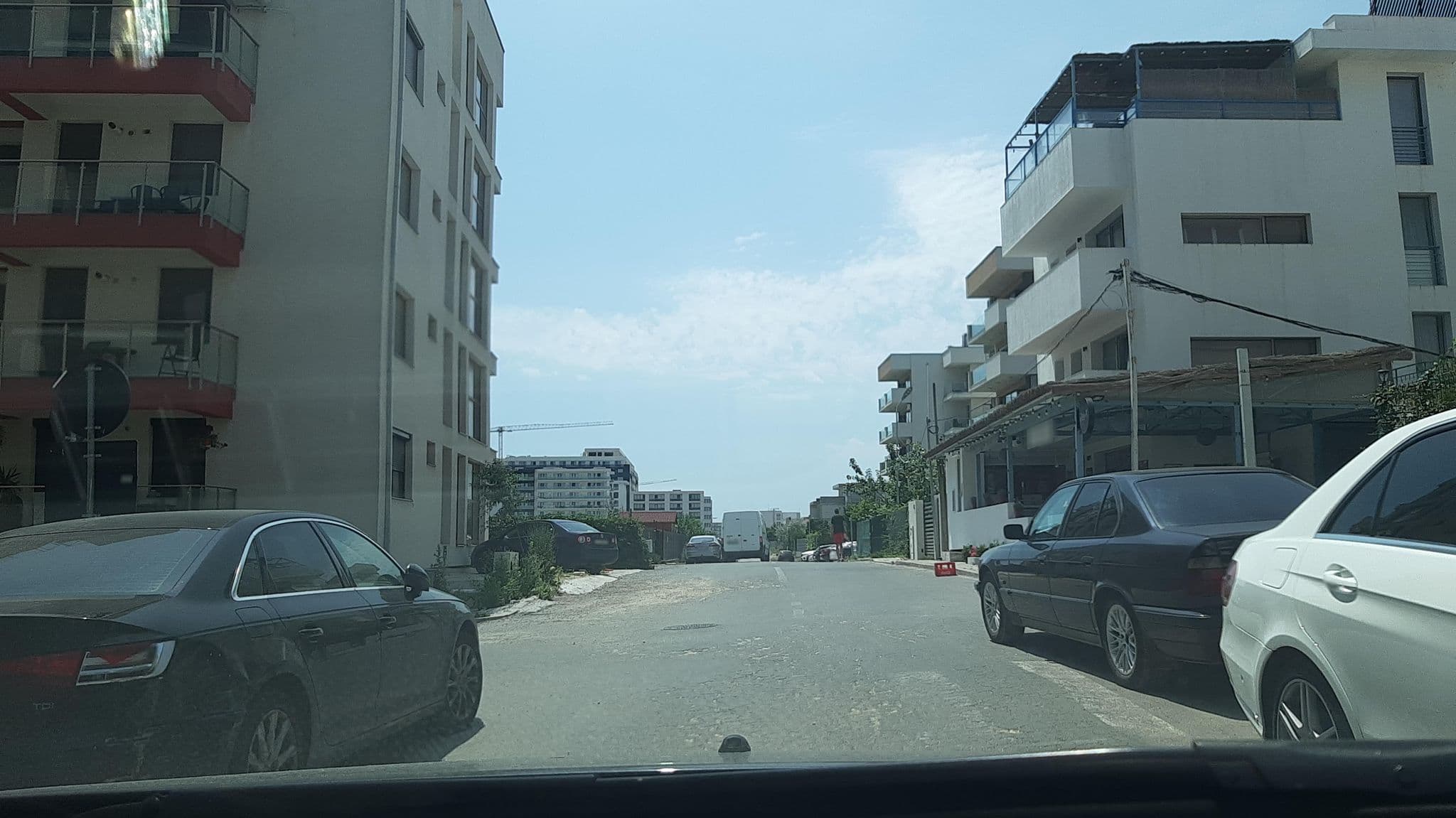 Street view near Sail On Apartment, Mamaia-Sat — © viorel (CC BY-SA · Mapillary)