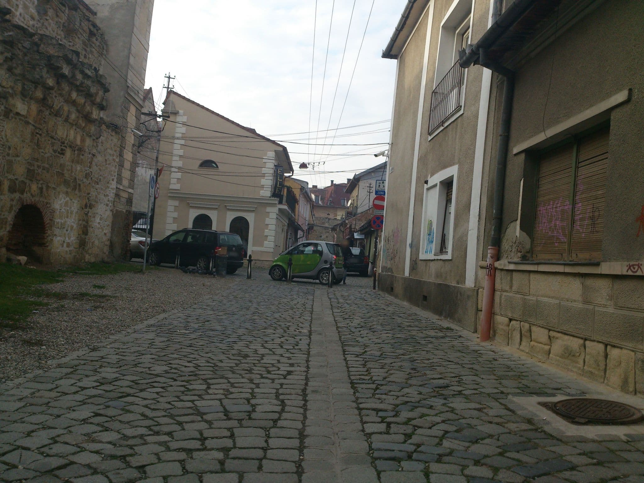 Street view near Apartment Pops (Airbnb), Cluj-Napoca — © botar (CC BY-SA · Mapillary)