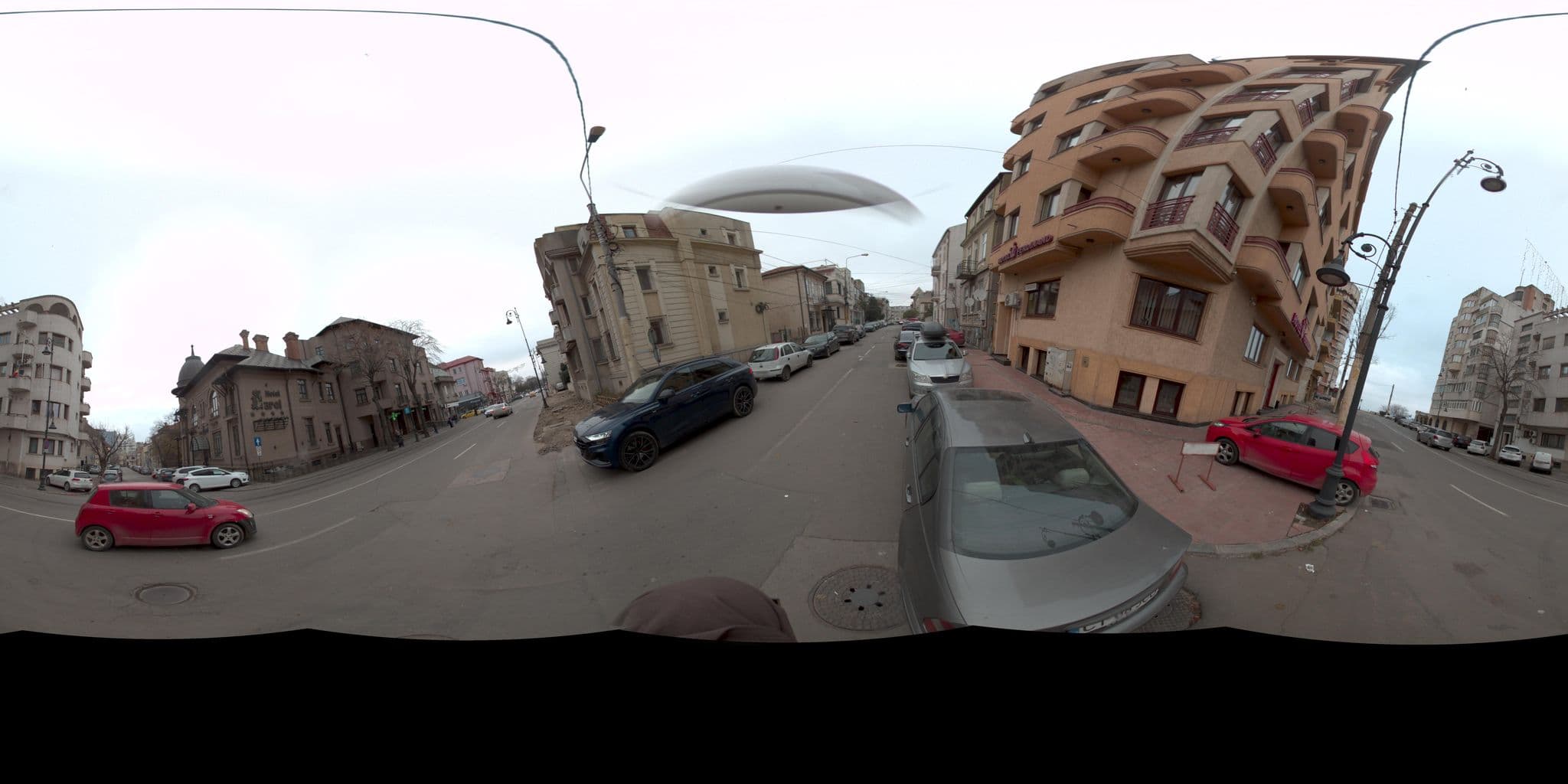 Street view near Hotel Carol, Constanţa — © SIMS (CC BY-SA · Mapillary)