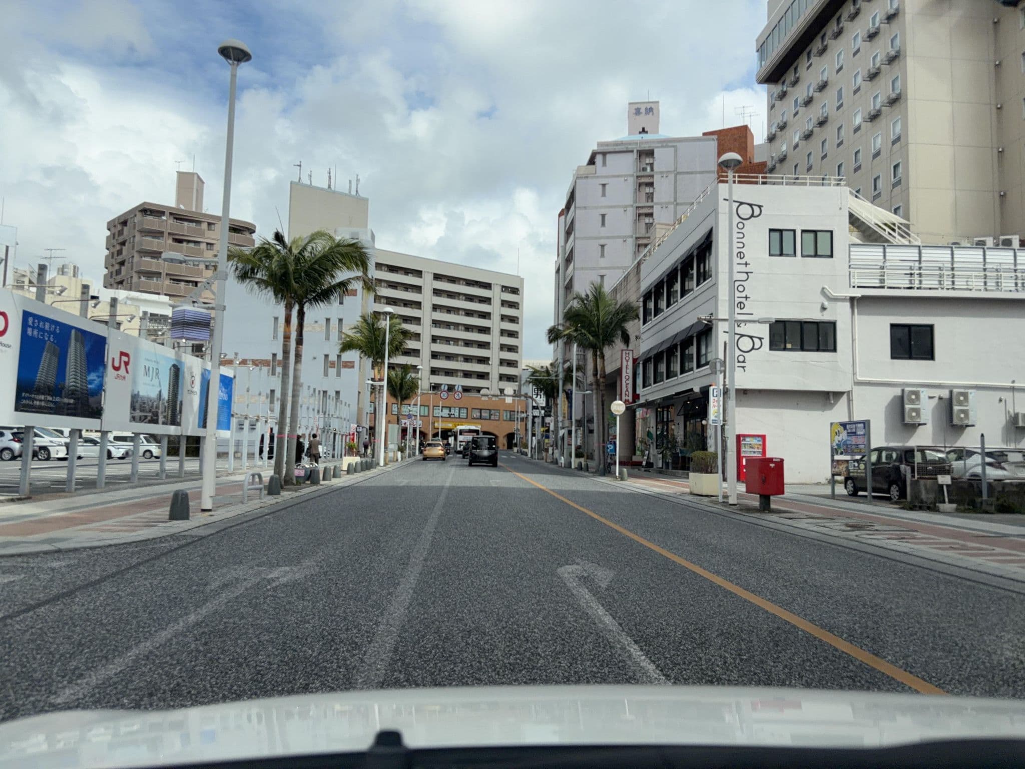 Street view near カプセルイン沖縄, Naha — © Kamikou (CC BY-SA · Mapillary)