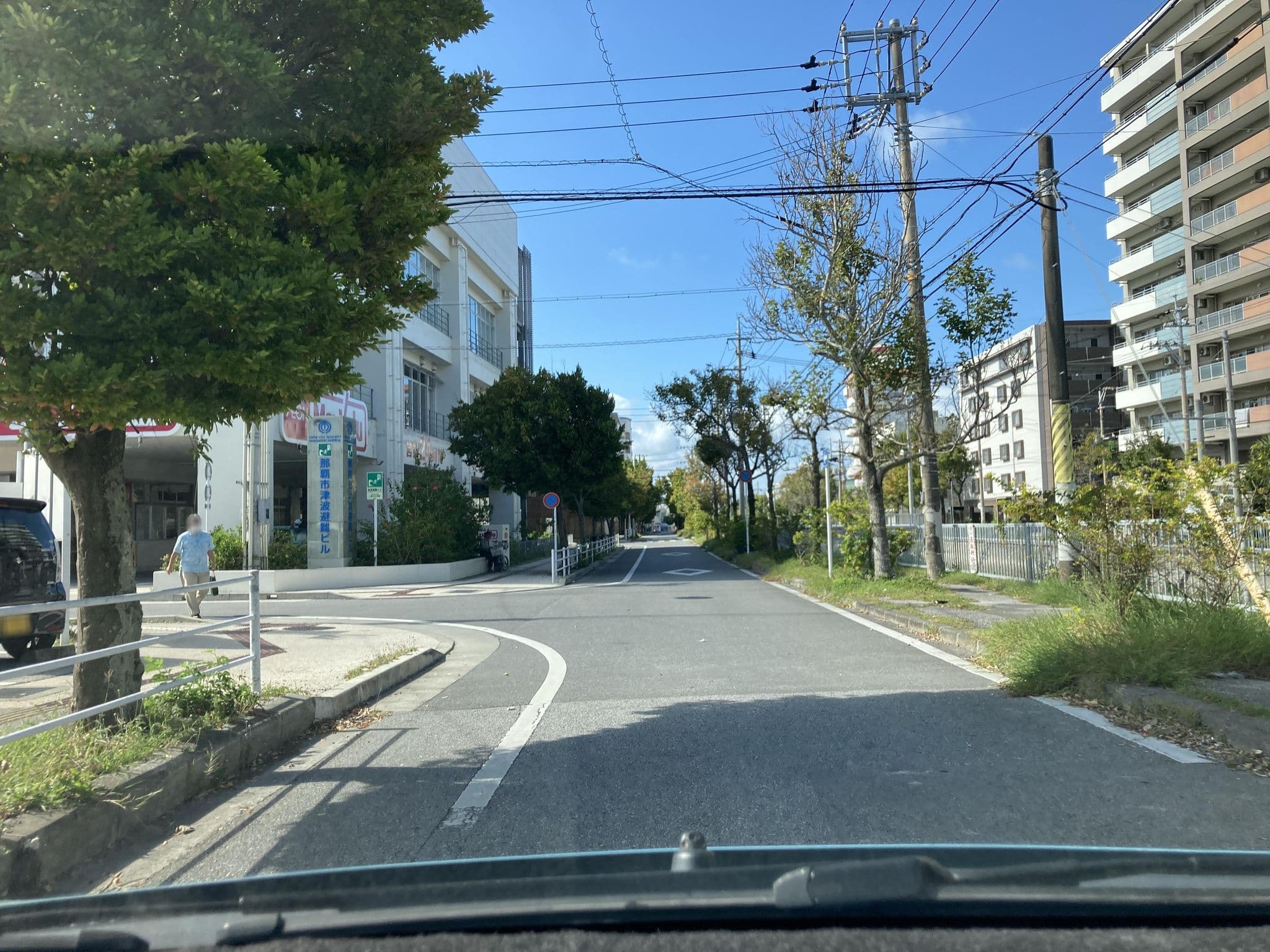 Street view near パラダイス沖縄, Naha — © pika_sky (CC BY-SA · Mapillary)