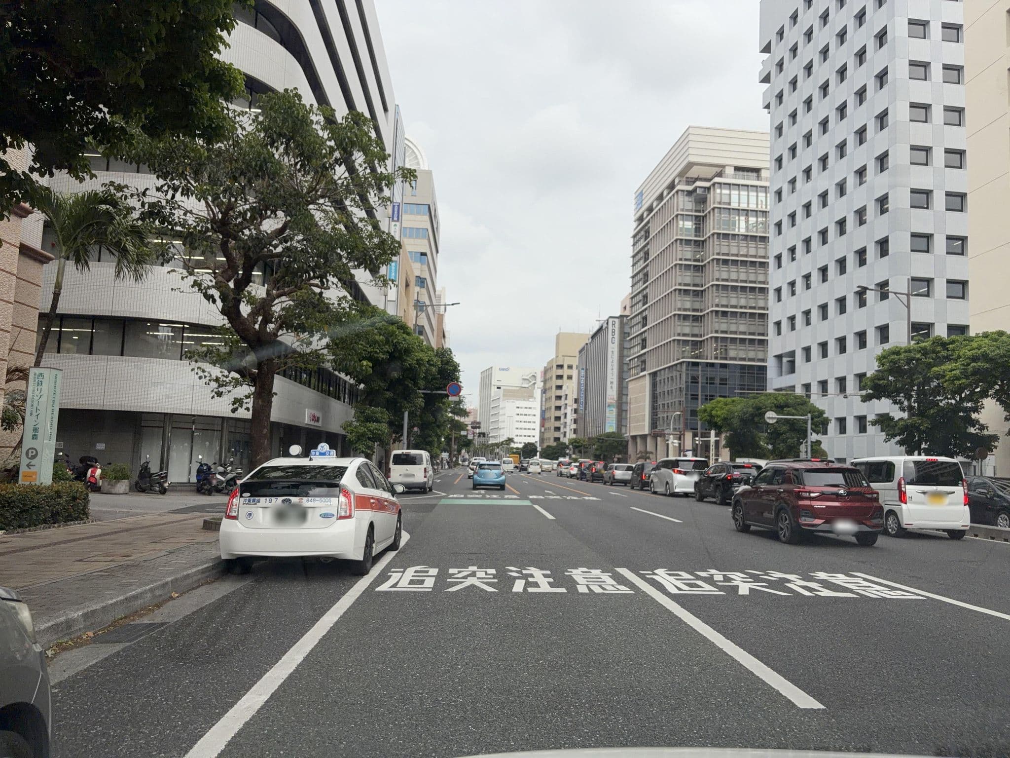 Street view near 西鉄リゾートイン那覇, Naha — © Kamikou (CC BY-SA · Mapillary)