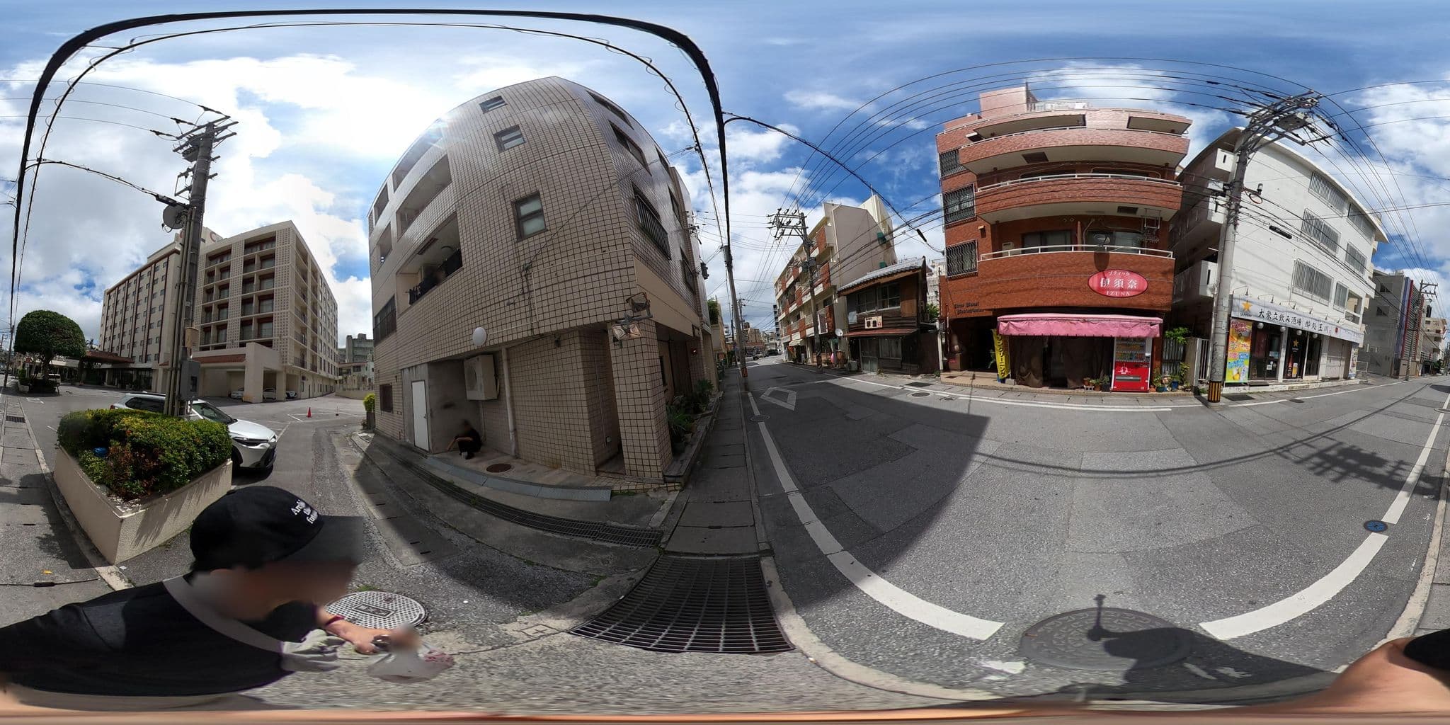 Street view near 那覇セントラルホテル, Naha — © otkzh (CC BY-SA · Mapillary)
