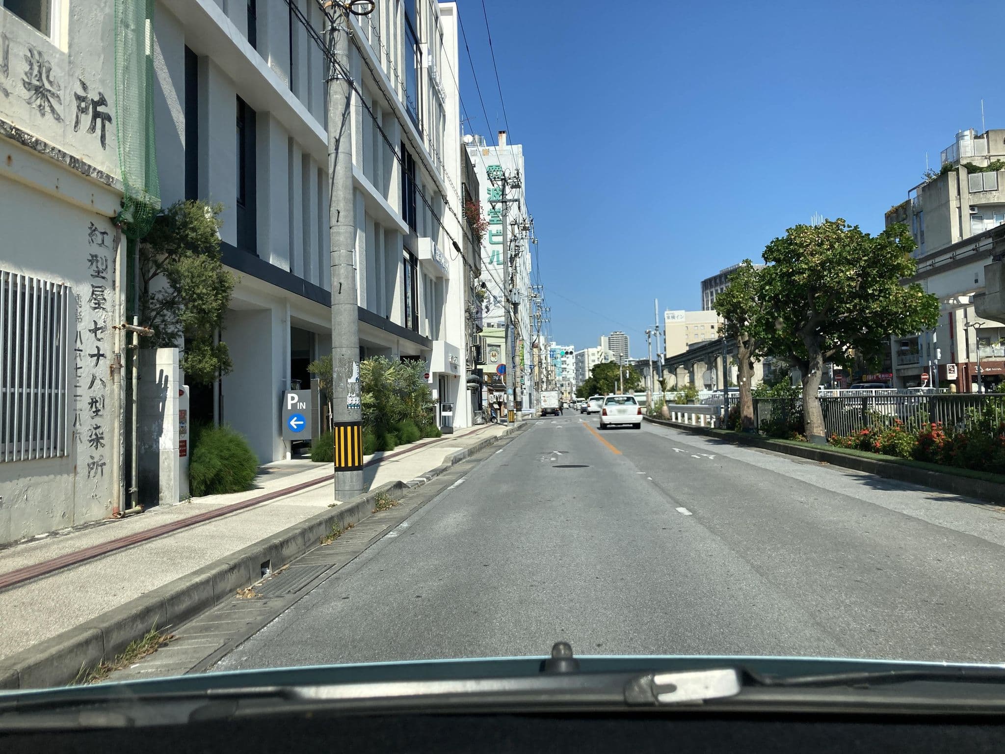 Street view near Cancan, Naha — © pika_sky (CC BY-SA · Mapillary)