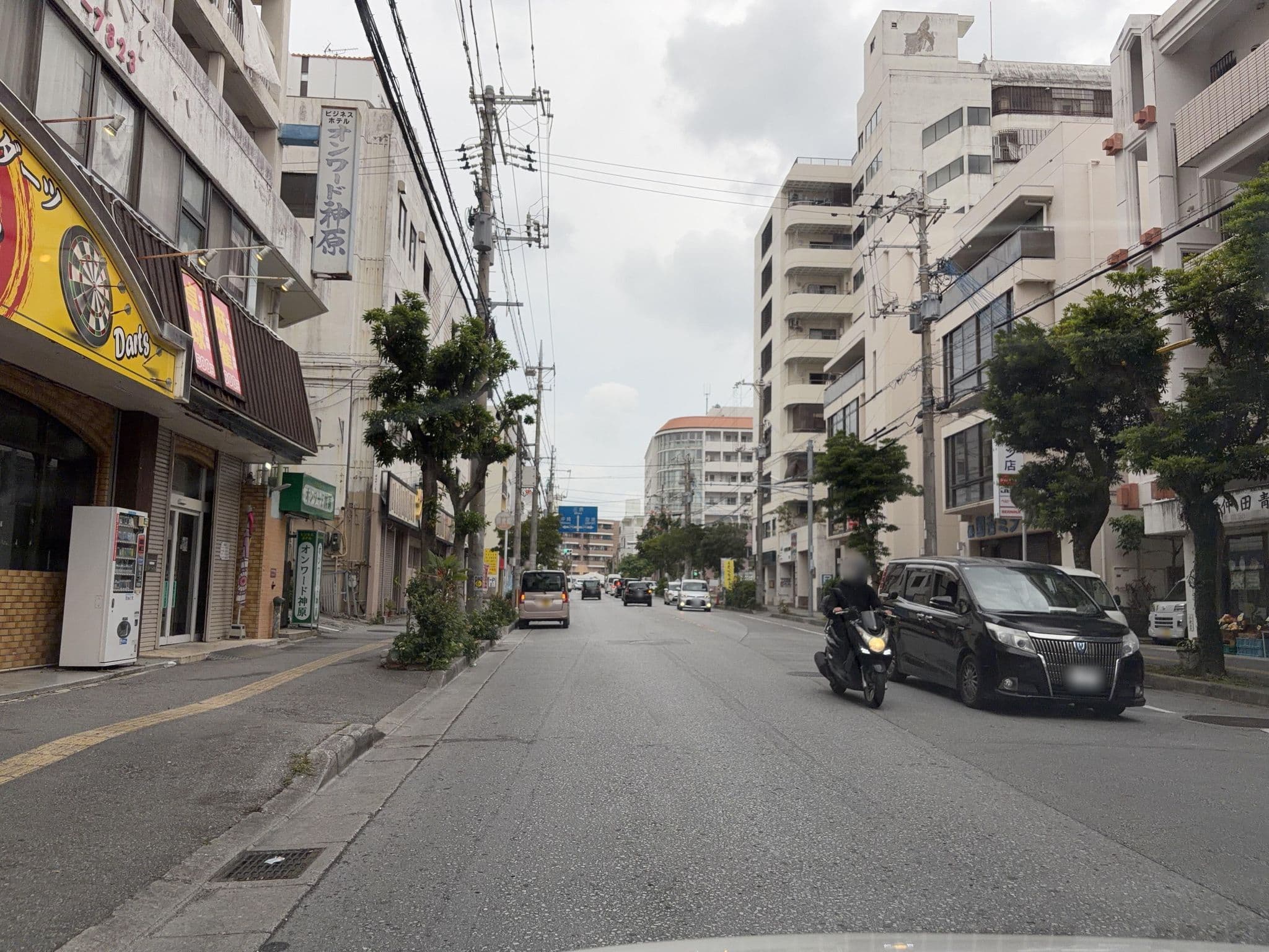 Street view near オンワード神原, Naha — © Kamikou (CC BY-SA · Mapillary)