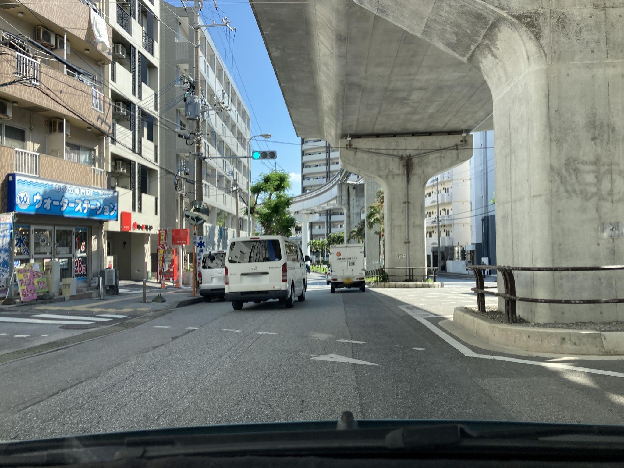 Street view near Mr.KINJO Miki24 in 牧志駅前, Naha — © pika_sky (CC BY-SA · Mapillary)