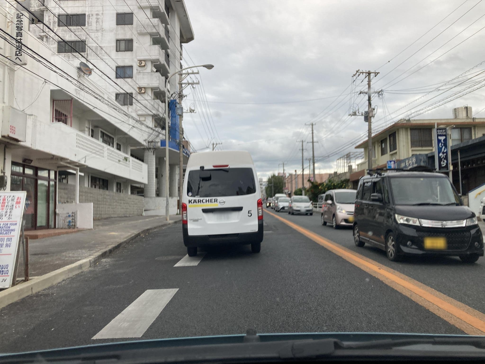Street view near ゲストハウスてぃんがーら, Yomitan — © pika_sky (CC BY-SA · Mapillary)
