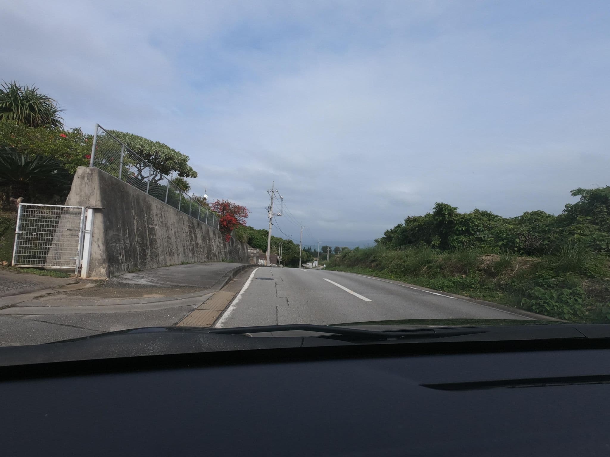 Street view near 海辺の絶景宿美ら橋, Nakijin — © spring (CC BY-SA · Mapillary)