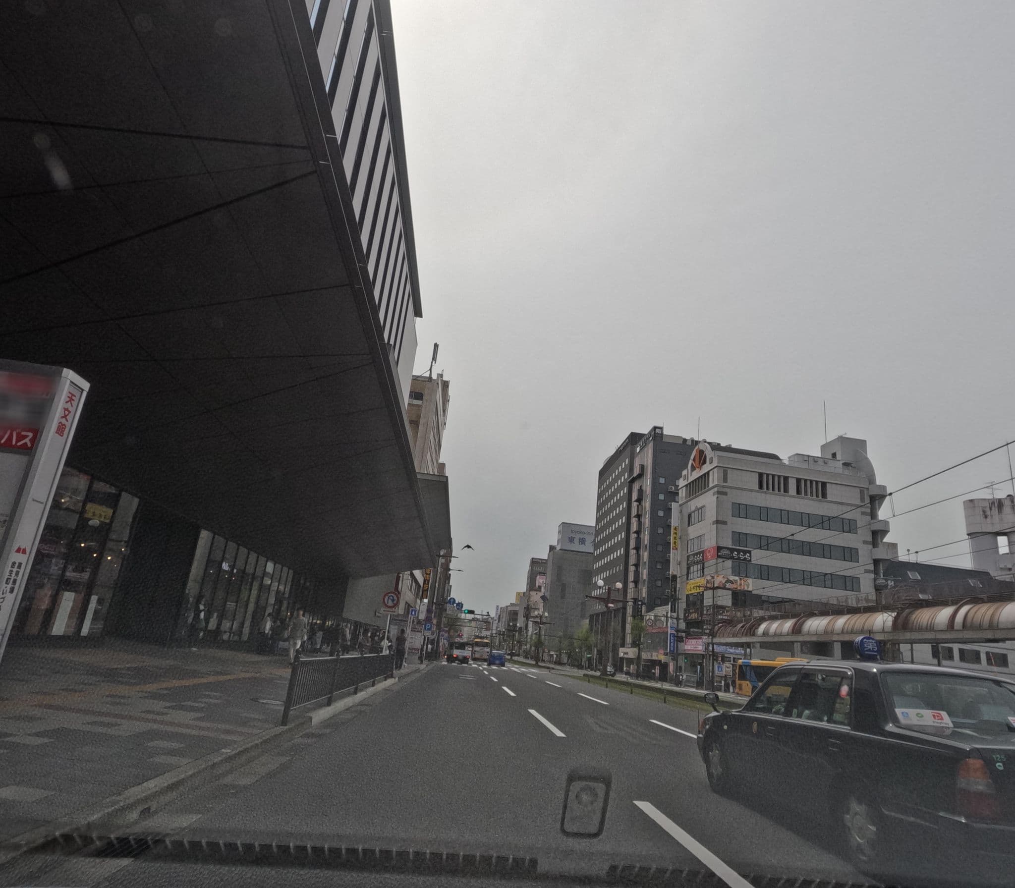 Street view near ダイワロイネットホテル鹿児島天文館, Kagoshima — © rsnaru (CC BY-SA · Mapillary)