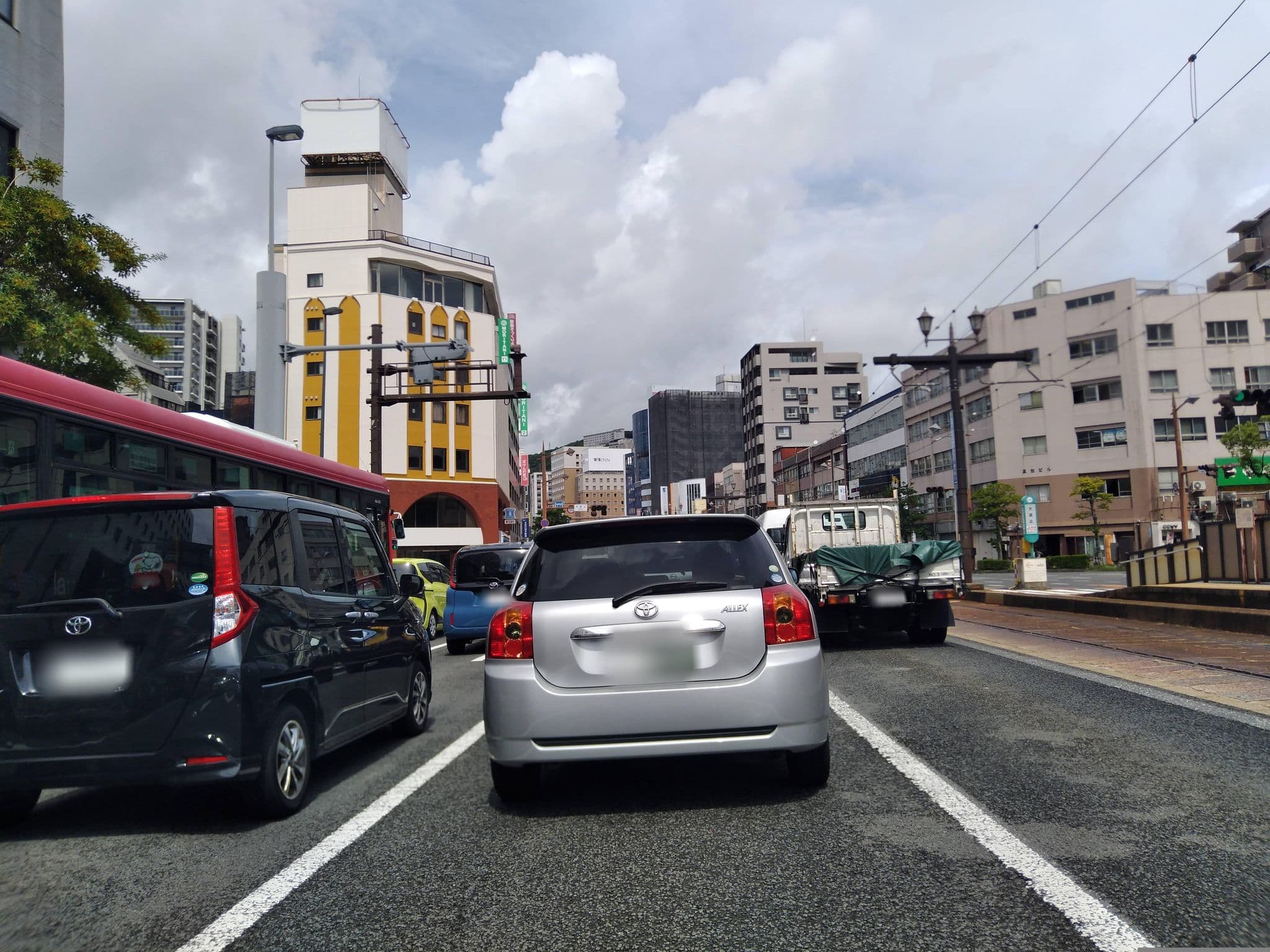 Street view near ホテルベルビュー長崎出島, Nagasaki — © yasunari (CC BY-SA · Mapillary)