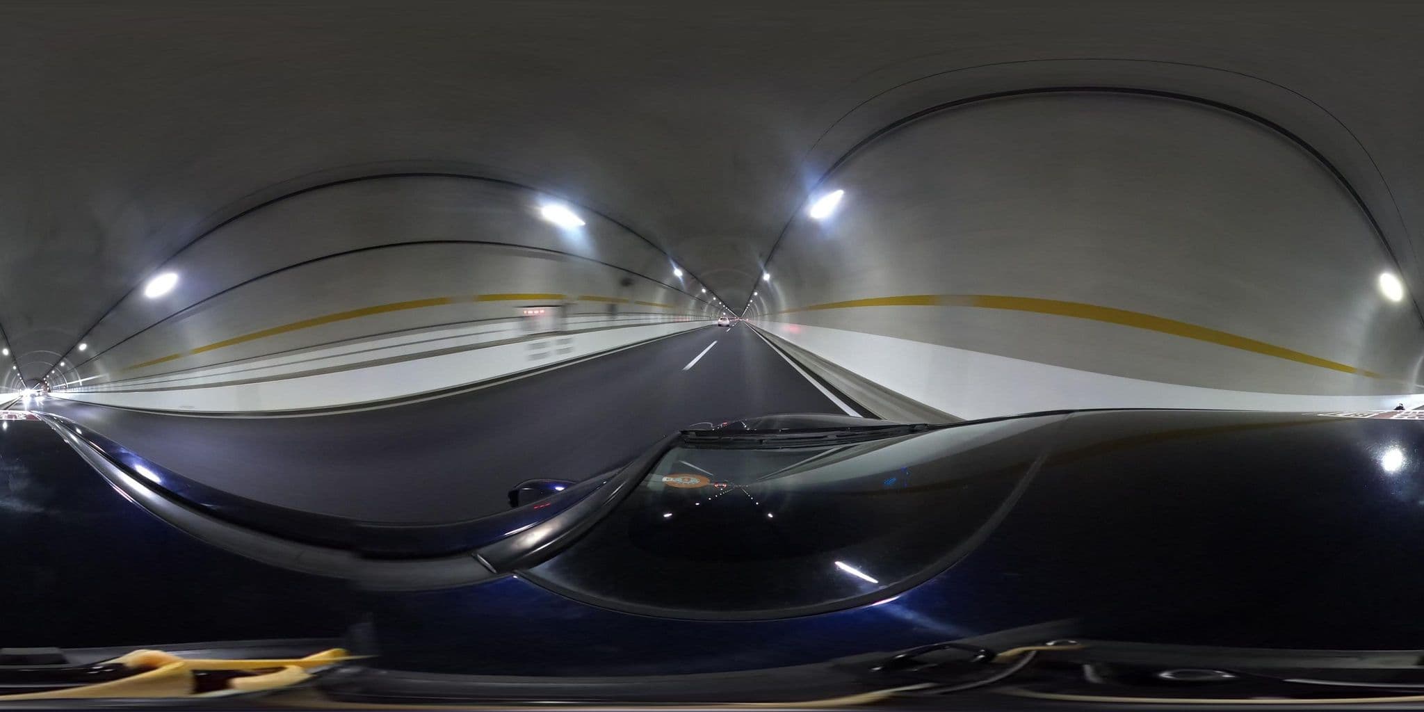 Street view near ホテルアークインてんねん, Nagasaki — © yumechan (CC BY-SA · Mapillary)