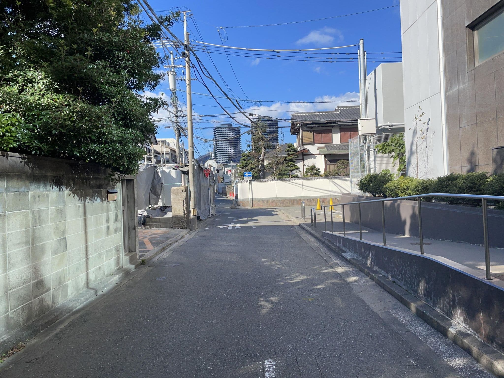 Street view near ホテルニューガイアドーム前, Fukuoka — © alt9800 (CC BY-SA · Mapillary)