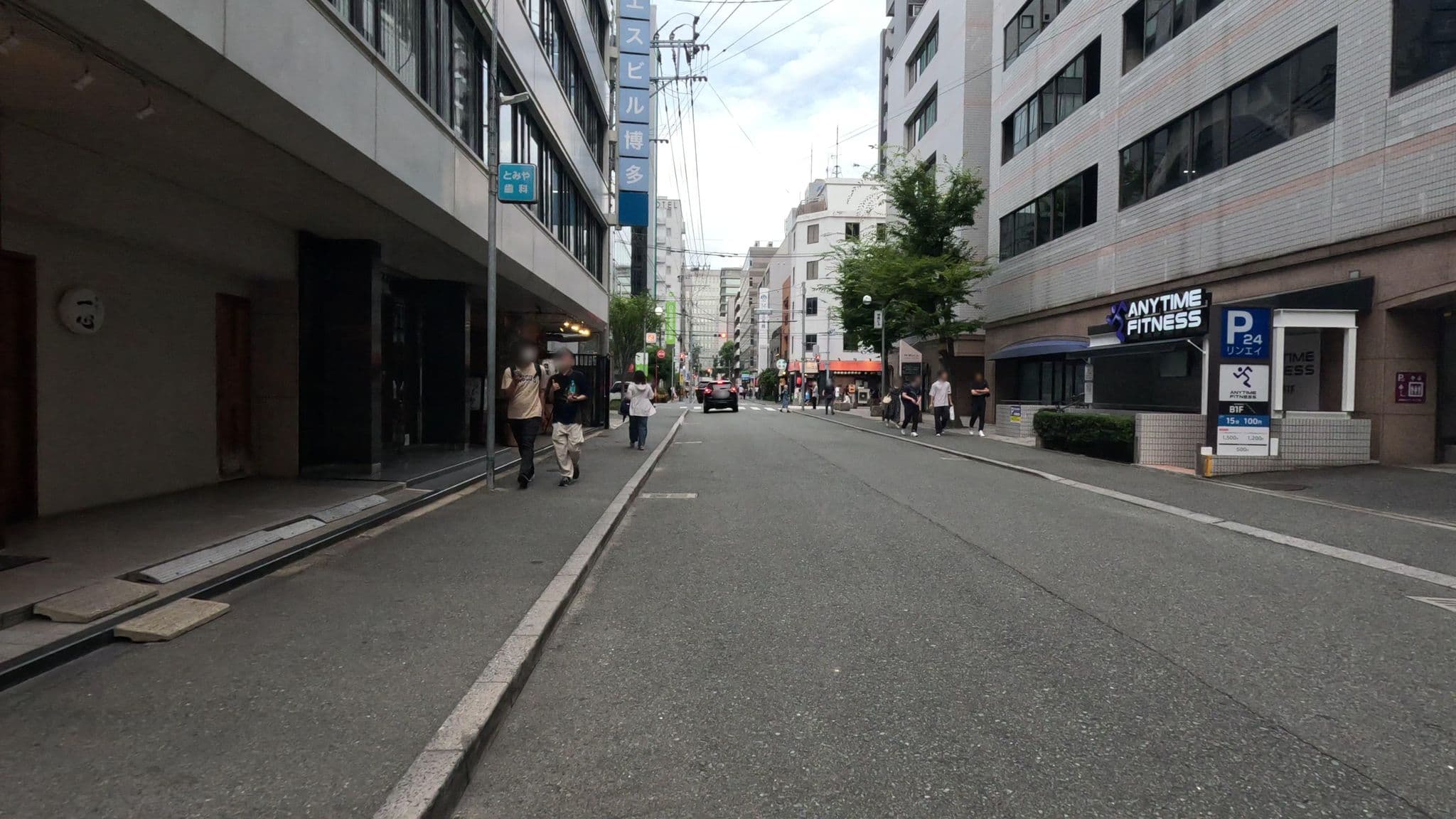 Street view near キャビンホテル博多 (Cabin Hotel Hakata), Fukuoka — © alt9800 (CC BY-SA · Mapillary)