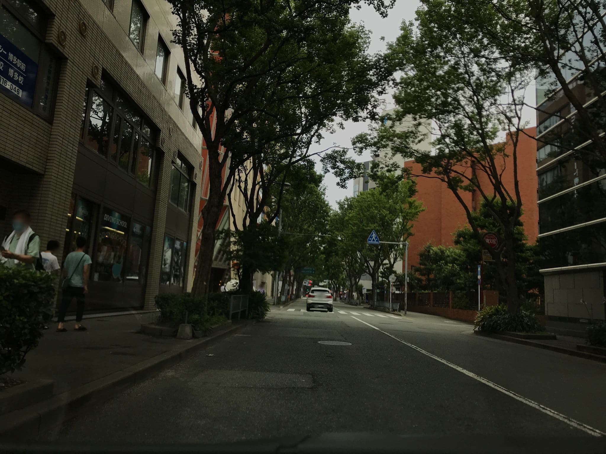 Street view near No.33 Hakata Sta. East, Fukuoka — © yaritsusozai (CC BY-SA · Mapillary)