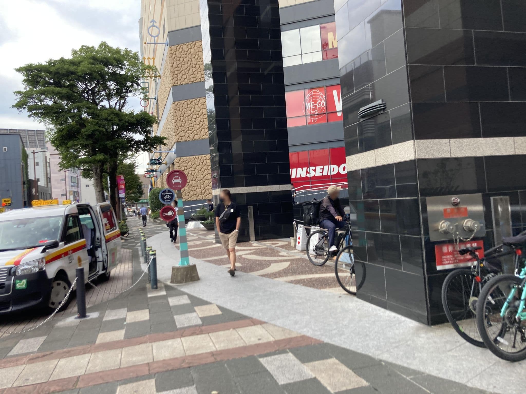 Street view near Latin, Fukuoka — © alt9800 (CC BY-SA · Mapillary)