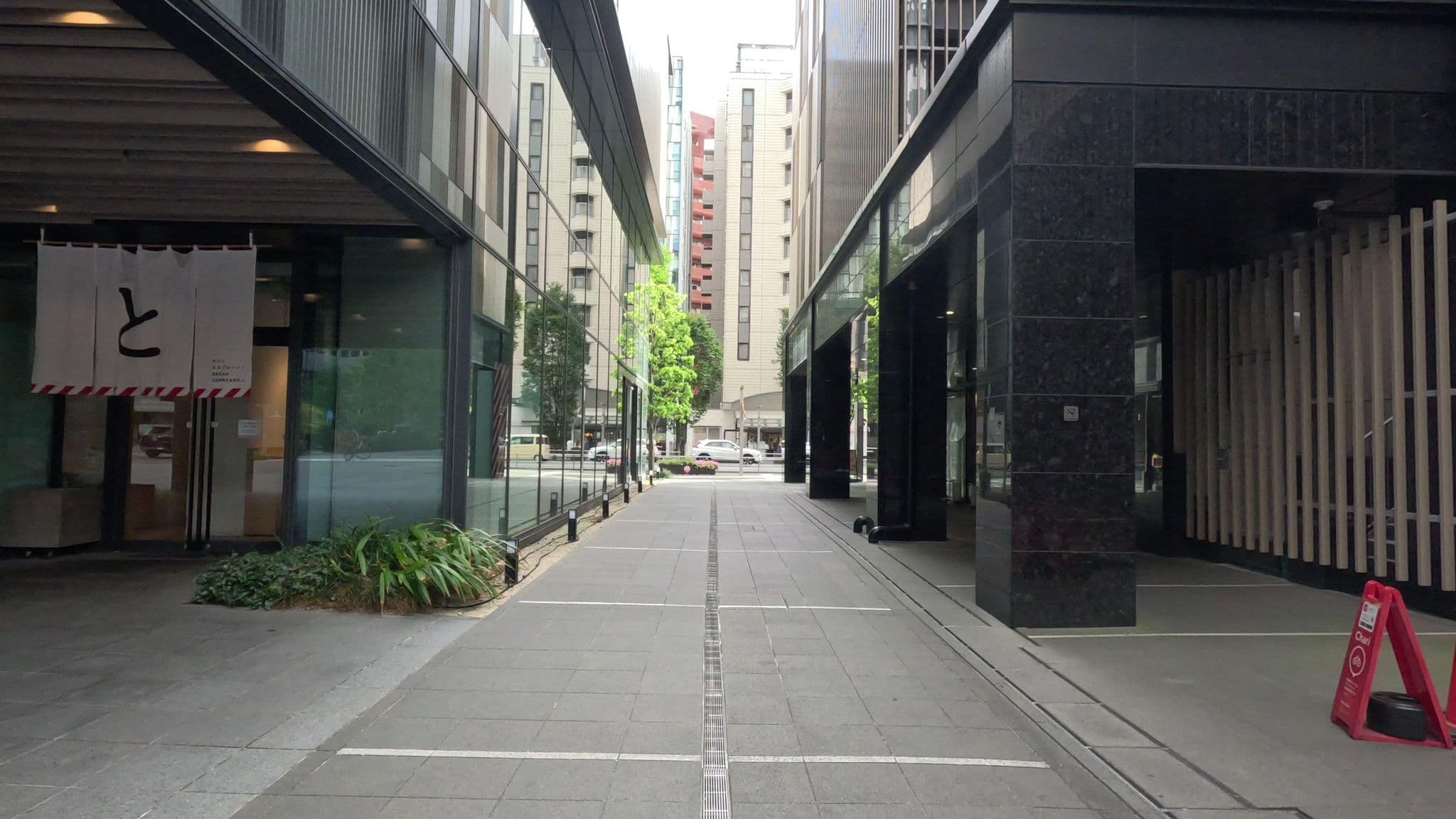 Street view near ホテルコムズ福岡, Fukuoka — © alt9800 (CC BY-SA · Mapillary)