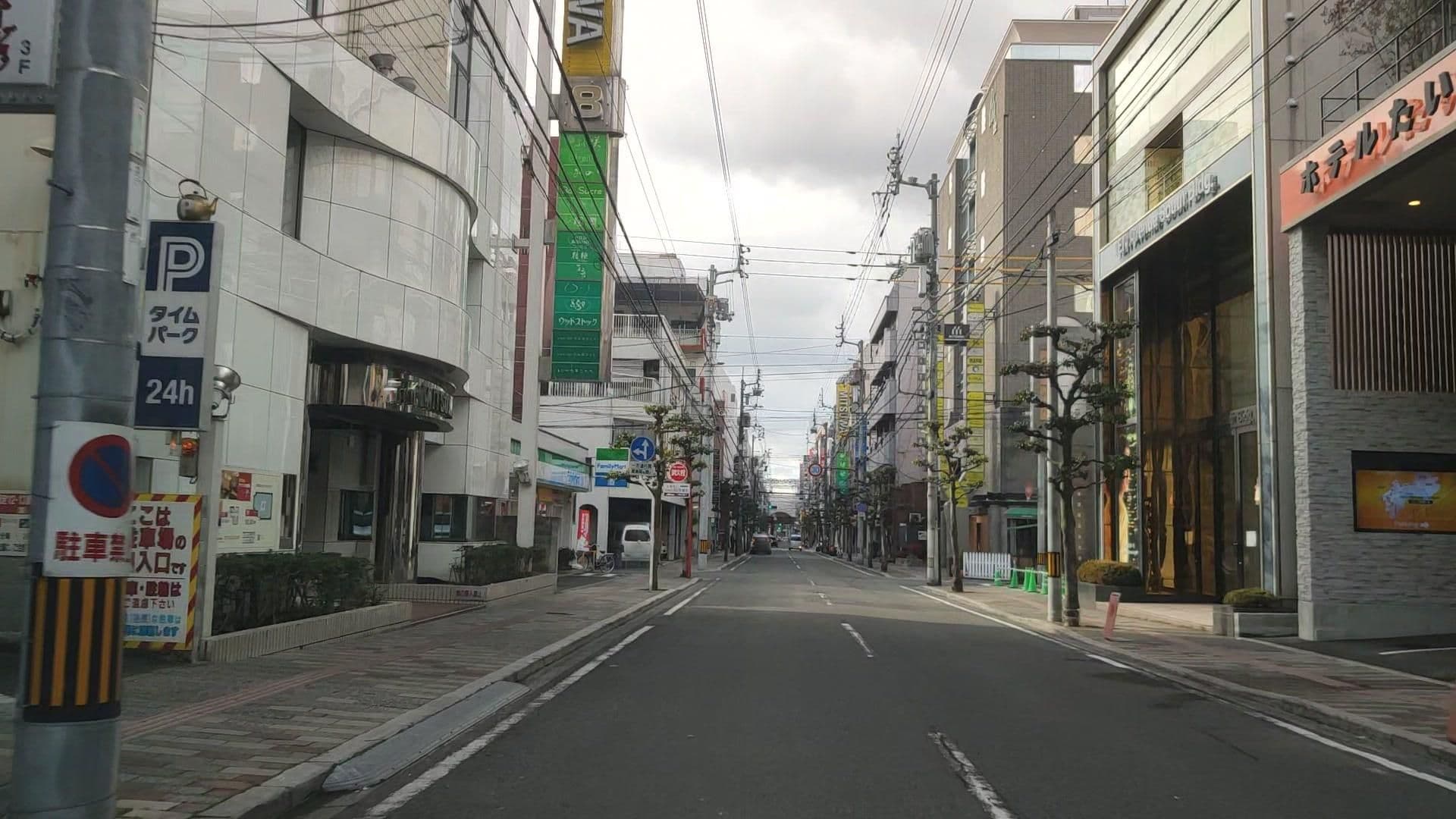 Street view near ホテルたいよう農園 二番町, Matsuyama — © drivephotograph (CC BY-SA · Mapillary)
