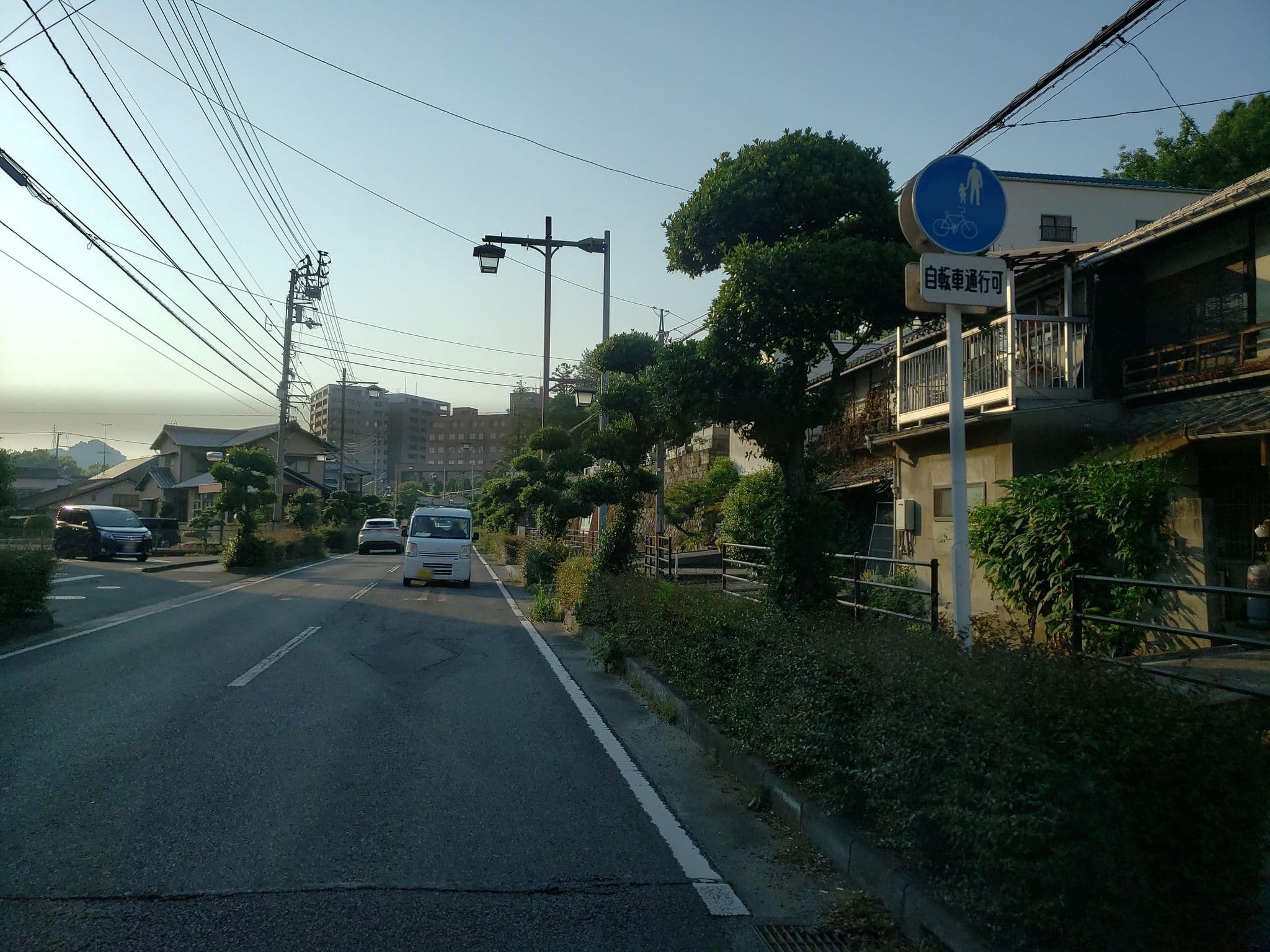 Street view near 道後プリンスホテル, Matsuyama — © harimawood (CC BY-SA · Mapillary)