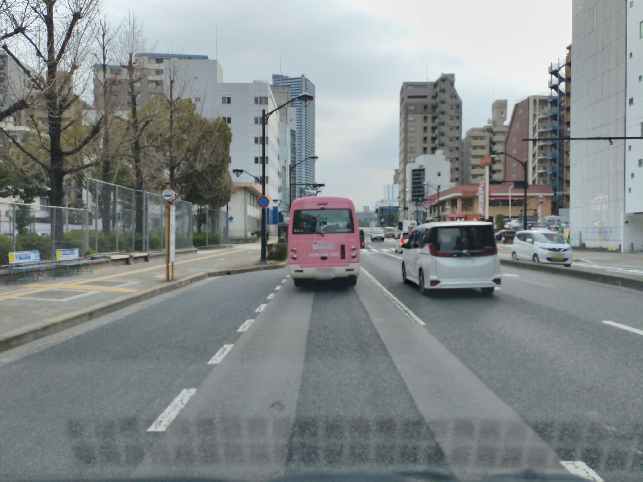Street view near 東横イン 広島駅南口右, Hiroshima — © parond (CC BY-SA · Mapillary)