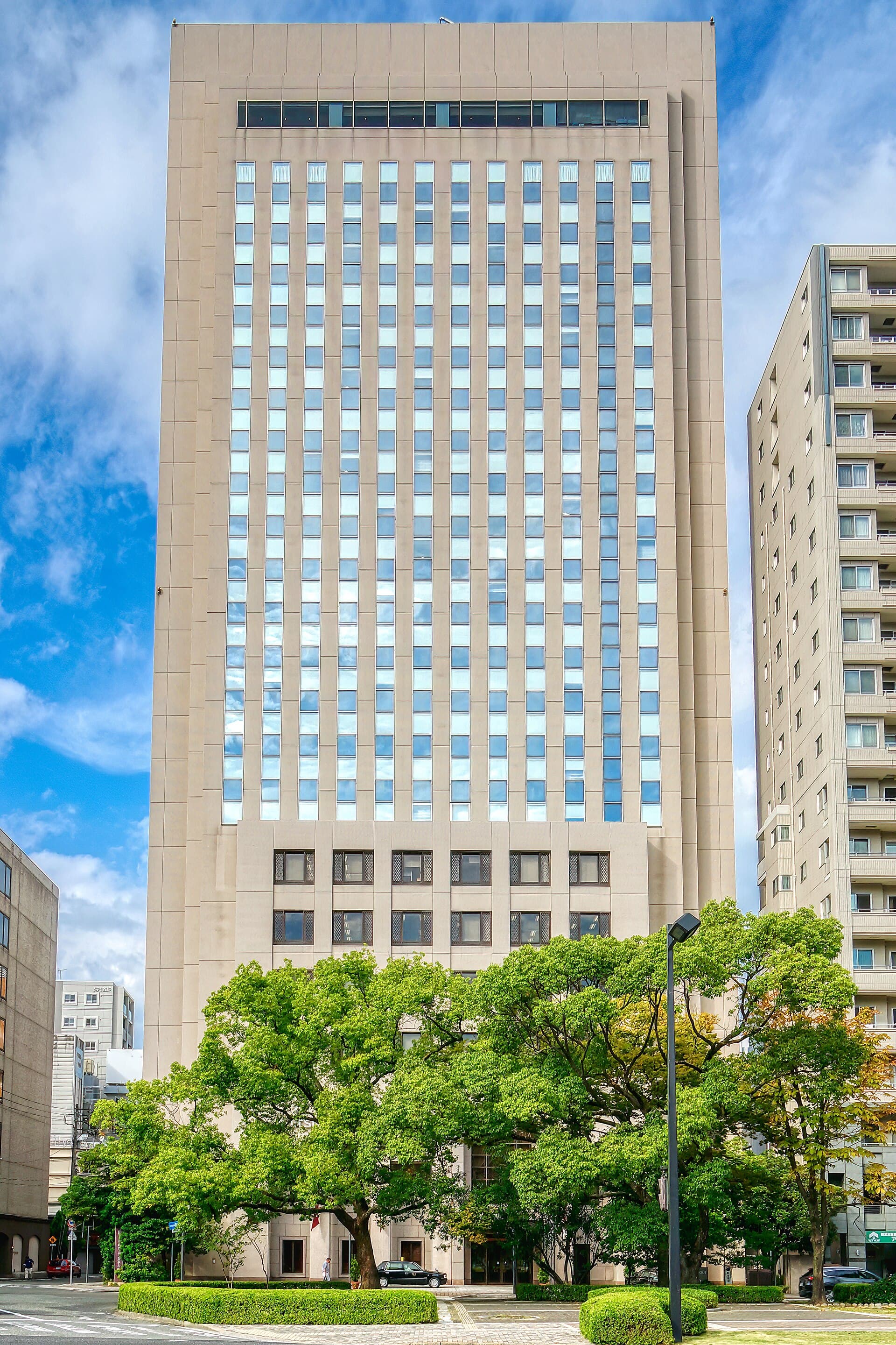 三井ガーデンホテル広島 (Mitsui Garden Hotel Hiroshima) (via Wikimedia Commons, CC BY-SA 4.0)