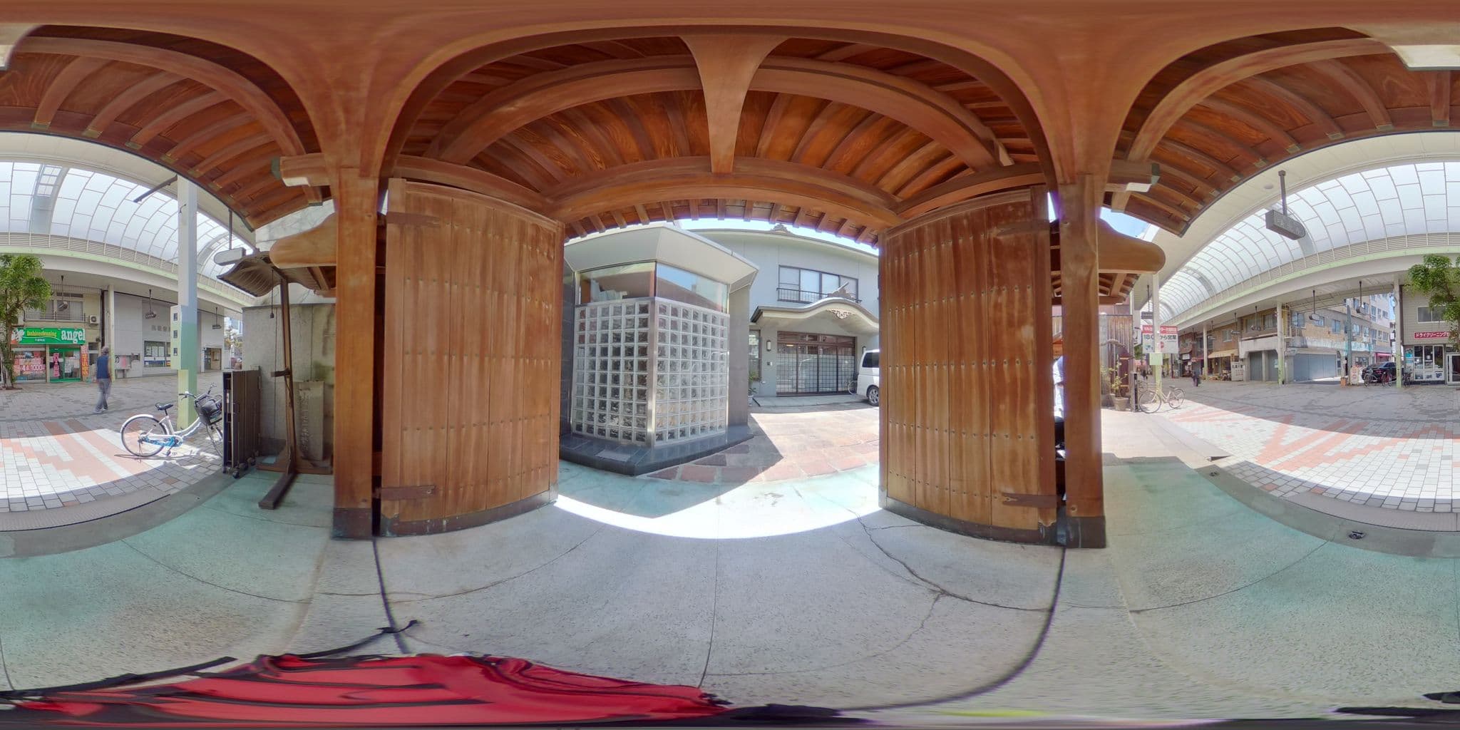 Street view near 高松ホテルサキカ, Takamatsu — © potaro67v (CC BY-SA · Mapillary)
