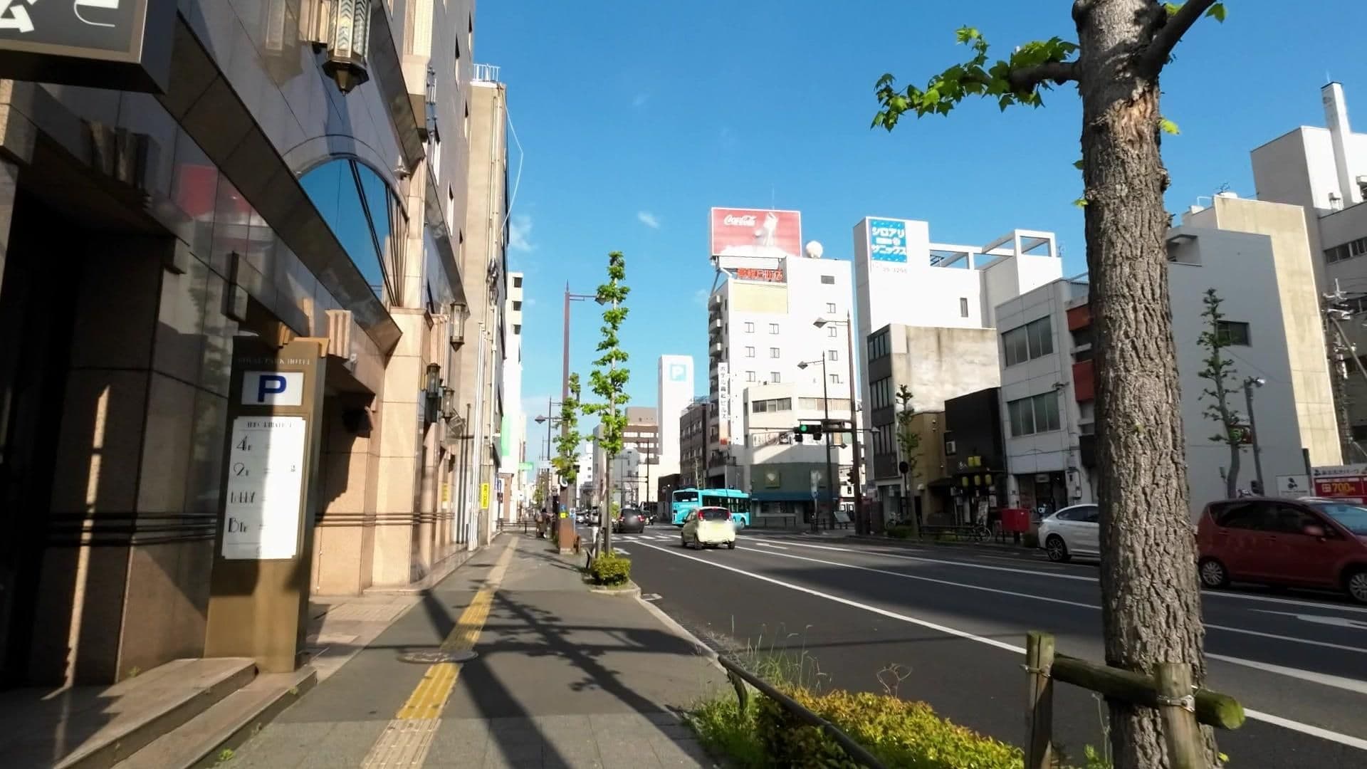Street view near ロイヤルパークホテル高松, Takamatsu — © drivephotograph (CC BY-SA · Mapillary)