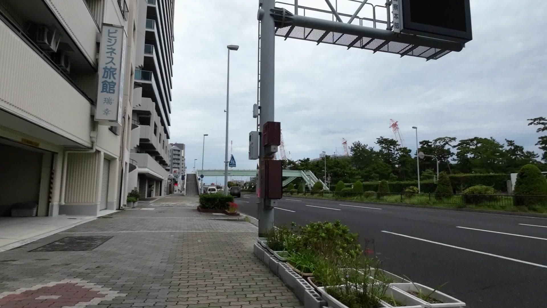 Street view near 旅館瑞幸, Kobe — © drivephotograph (CC BY-SA · Mapillary)
