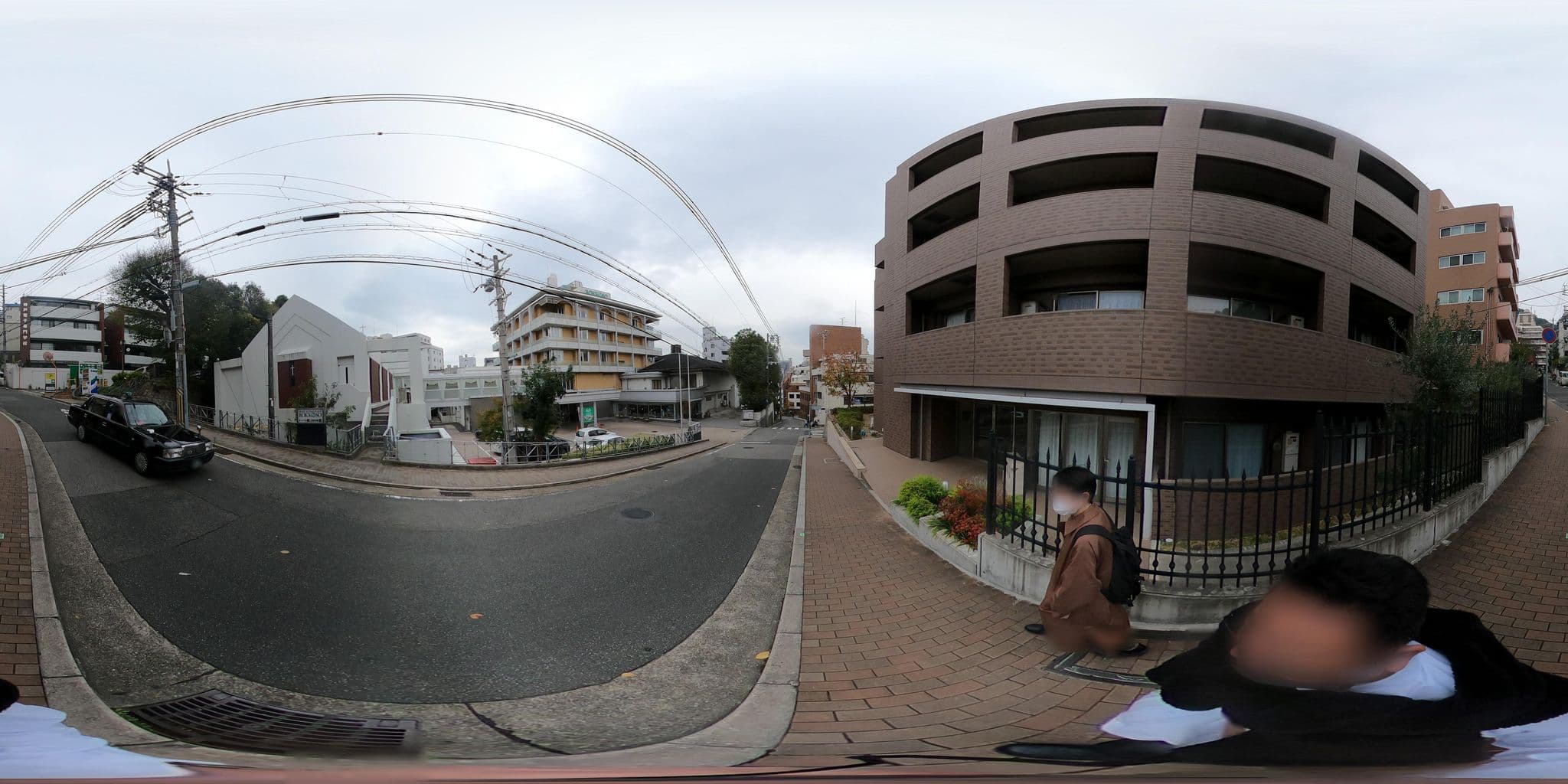 Street view near ホテル北野プラザ六甲荘, Kobe — © loglogy (CC BY-SA · Mapillary)