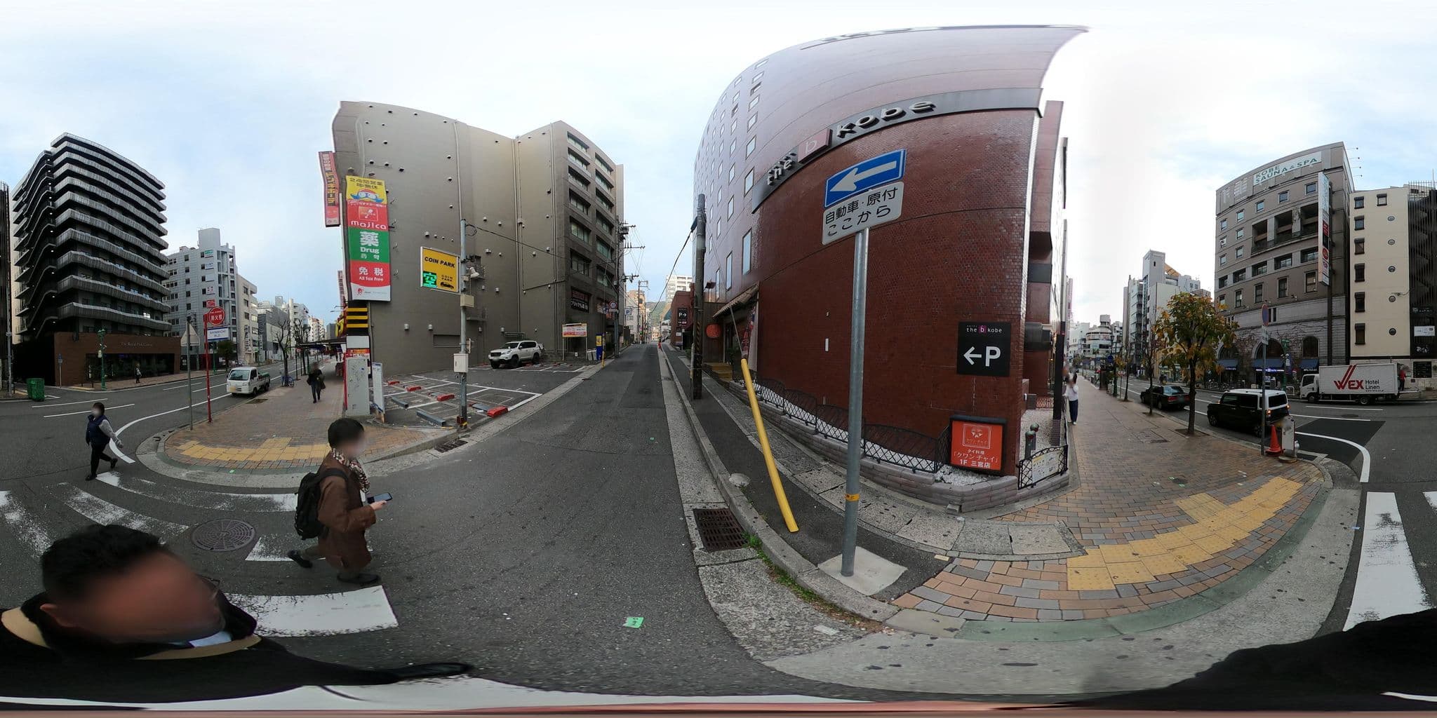 Street view near ザ ロイヤルパーク キャンバス 神戸三宮, Kobe — © loglogy (CC BY-SA · Mapillary)