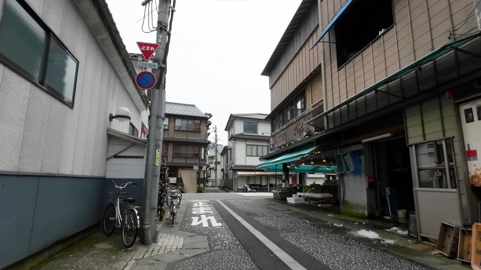 Street view near ちとせや旅館, Toyooka — © drivephotograph (CC BY-SA · Mapillary)