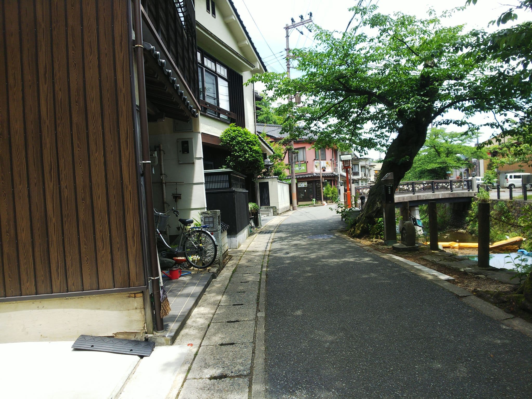 Street view near 城崎温泉 山よし, Toyooka — © nozon (CC BY-SA · Mapillary)