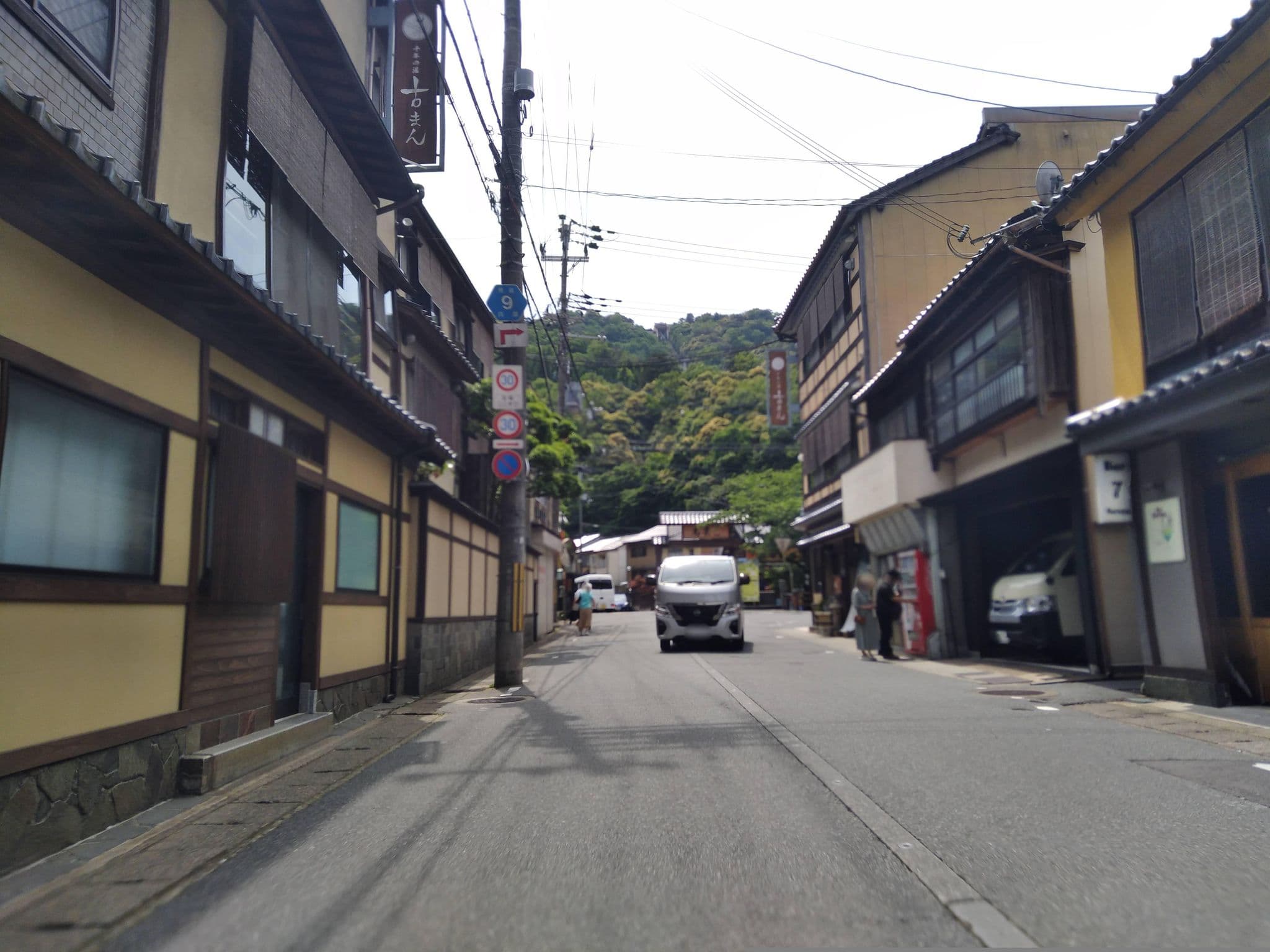 Street view near 千年の湯 古まん, Toyooka — © yasunari (CC BY-SA · Mapillary)