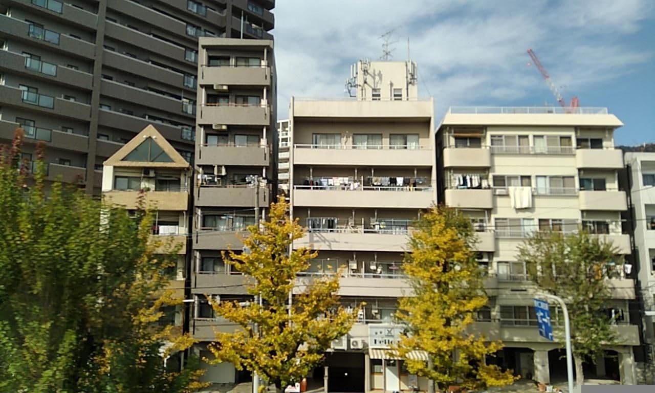 Street view near ゲストハウス 萬家, Kobe — © yasunari (CC BY-SA · Mapillary)