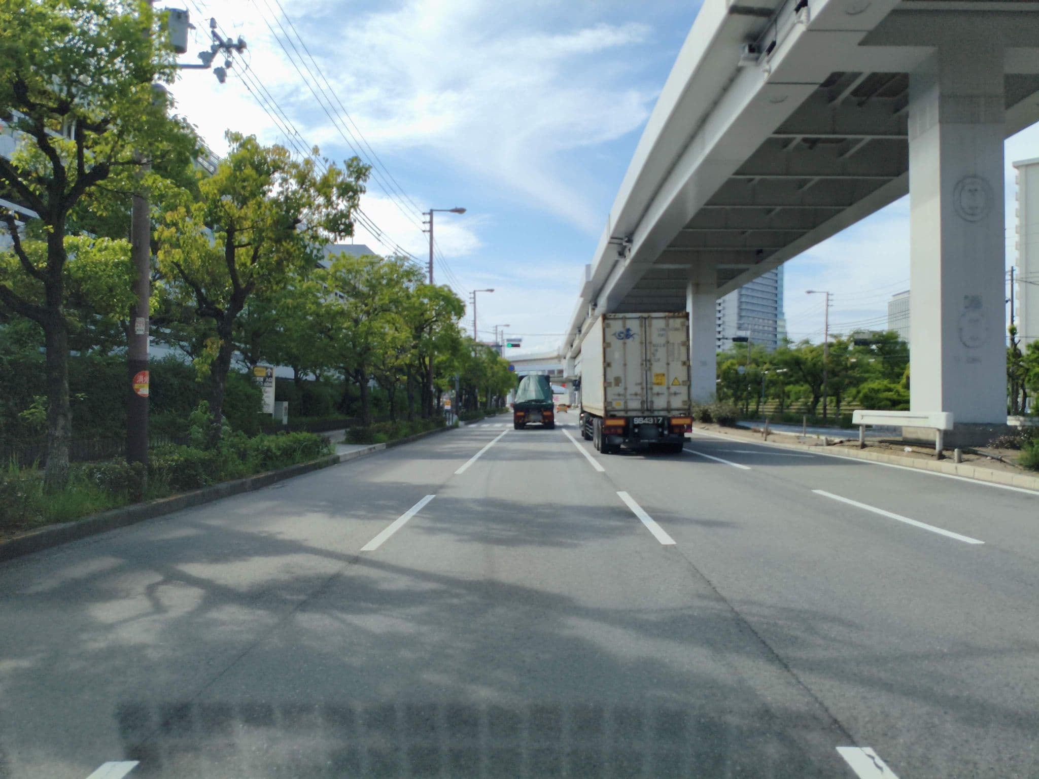 Street view near Hyatt Regency Guest House Harmony, Tsumori — © parond (CC BY-SA · Mapillary)