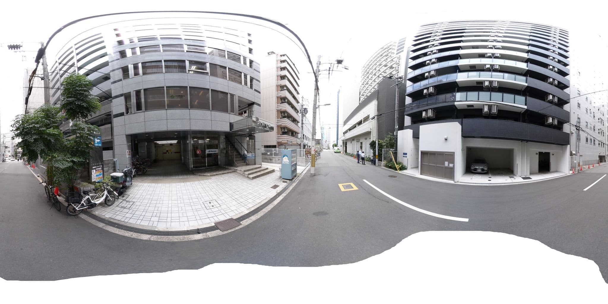 Street view near ニューオリエンタルホテル New Oriental Hotel, Osaka — © okadatsuneo (CC BY-SA · Mapillary)