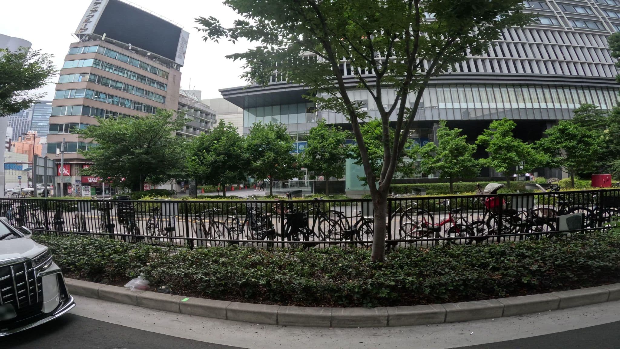 Street view near ホテルモントレグラスミア大阪, Tsumori — © okadatsuneo (CC BY-SA · Mapillary)