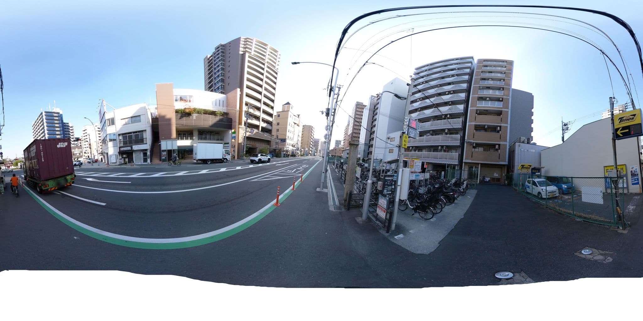 Street view near ワッシーズ, Ajiharacho — © okadatsuneo (CC BY-SA · Mapillary)